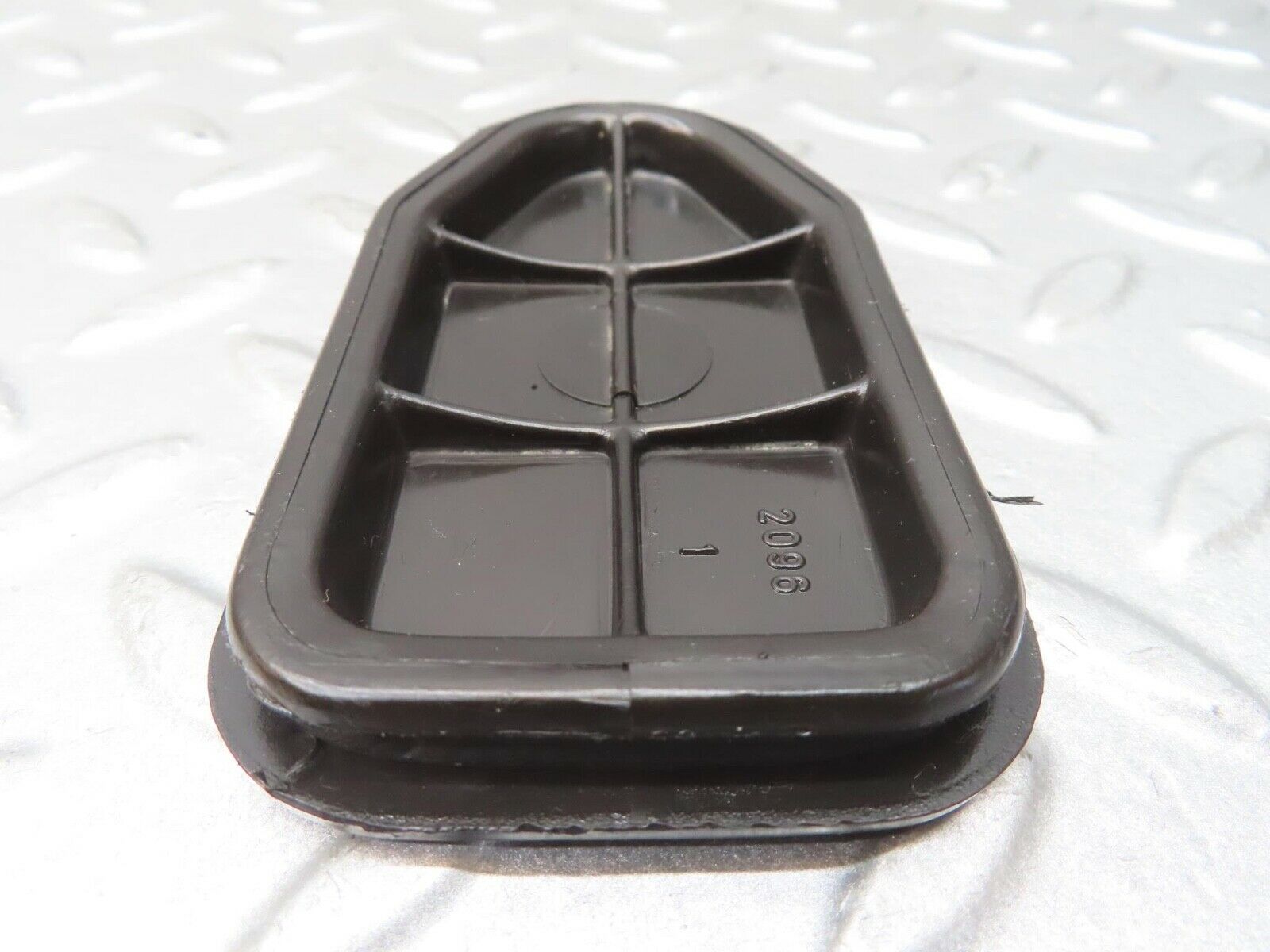 13497 Mercedes-Benz W123 200 Boot Trunk Access Cover Panel 1156930030