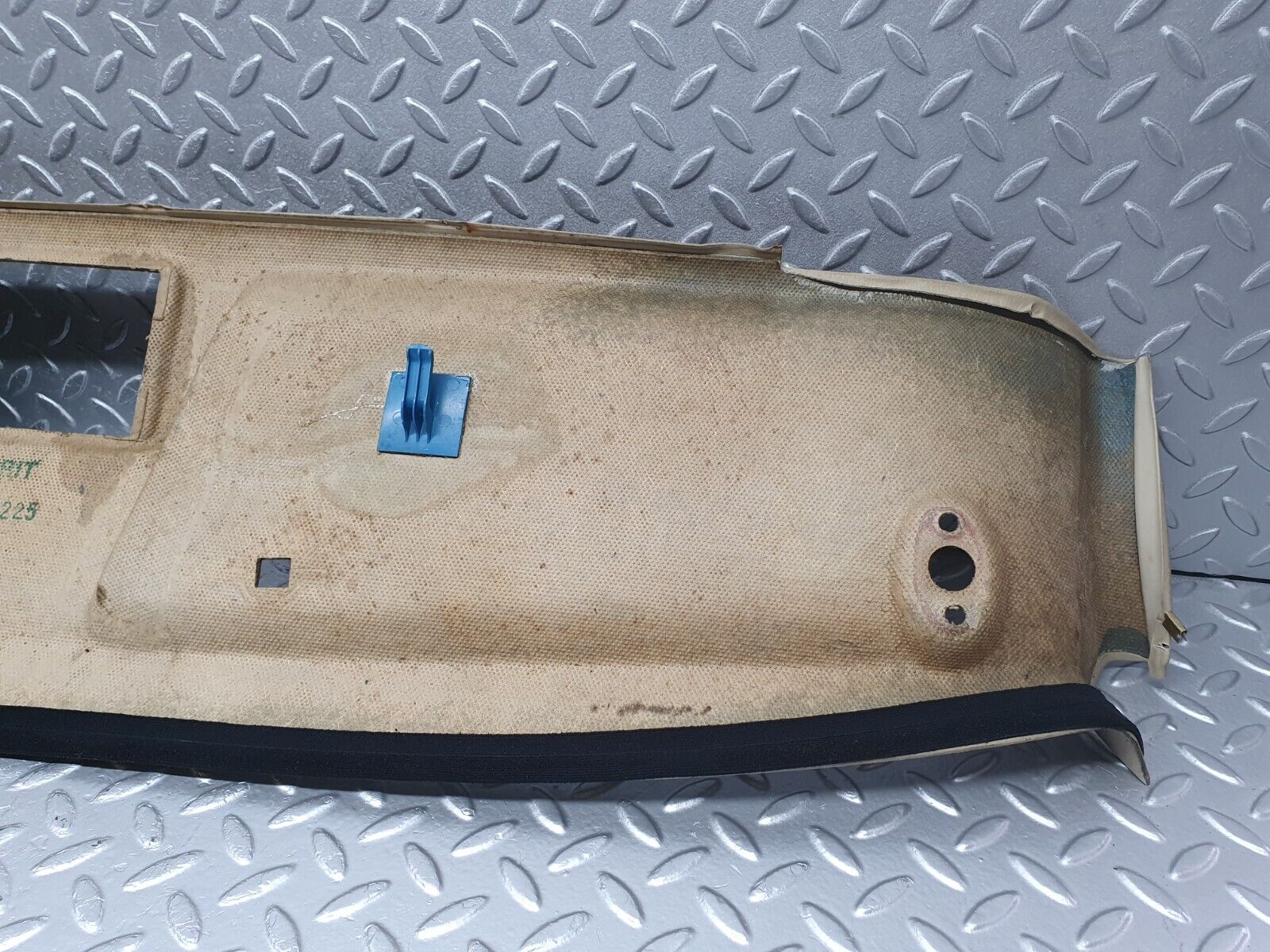 40980 Mercedes-Benz W126 300SE Headlining Roof Panel Beige