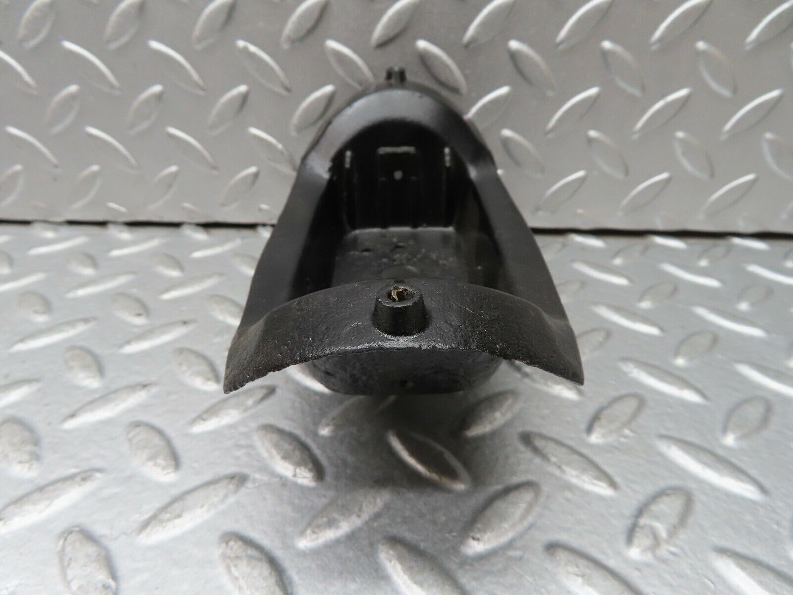 18884 Mercedes-Benz W121 190b Ponton Tail Light Housing 101808200664