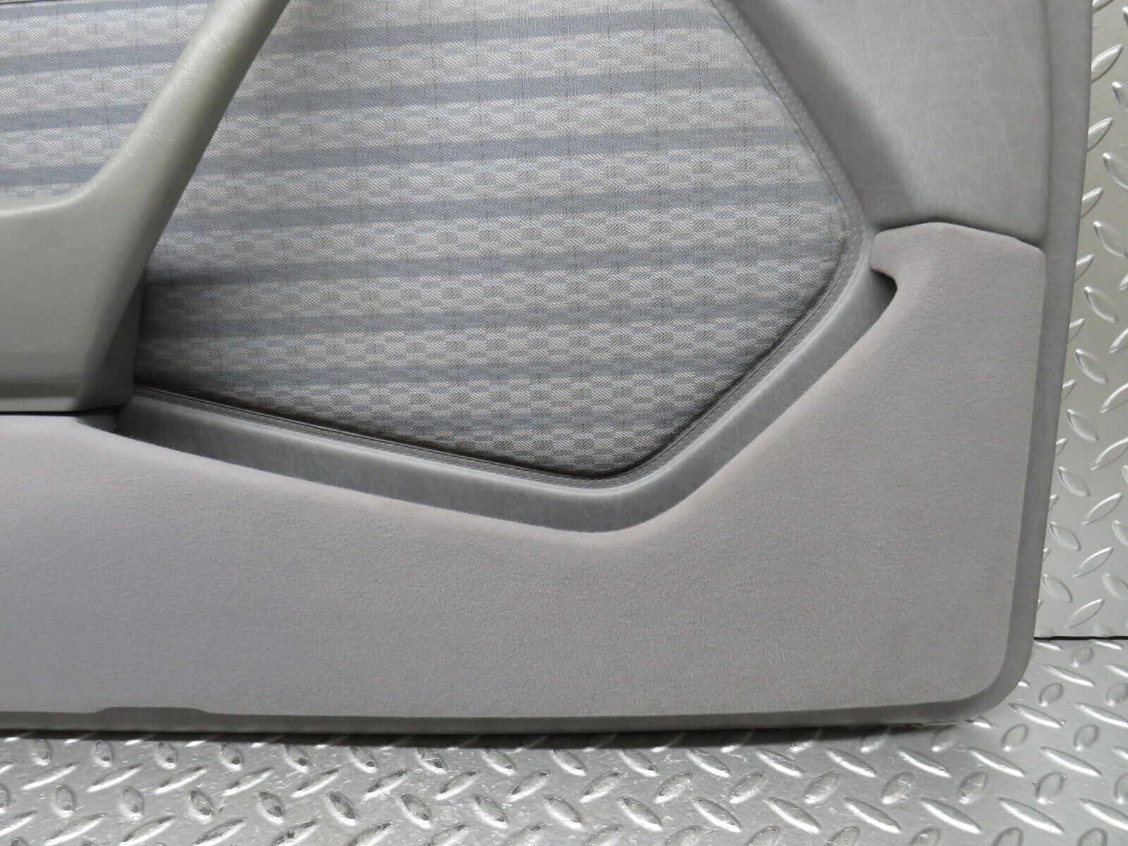 30240 Mercedes-Benz W124 230E Front Left Door Card Grey 1247271370