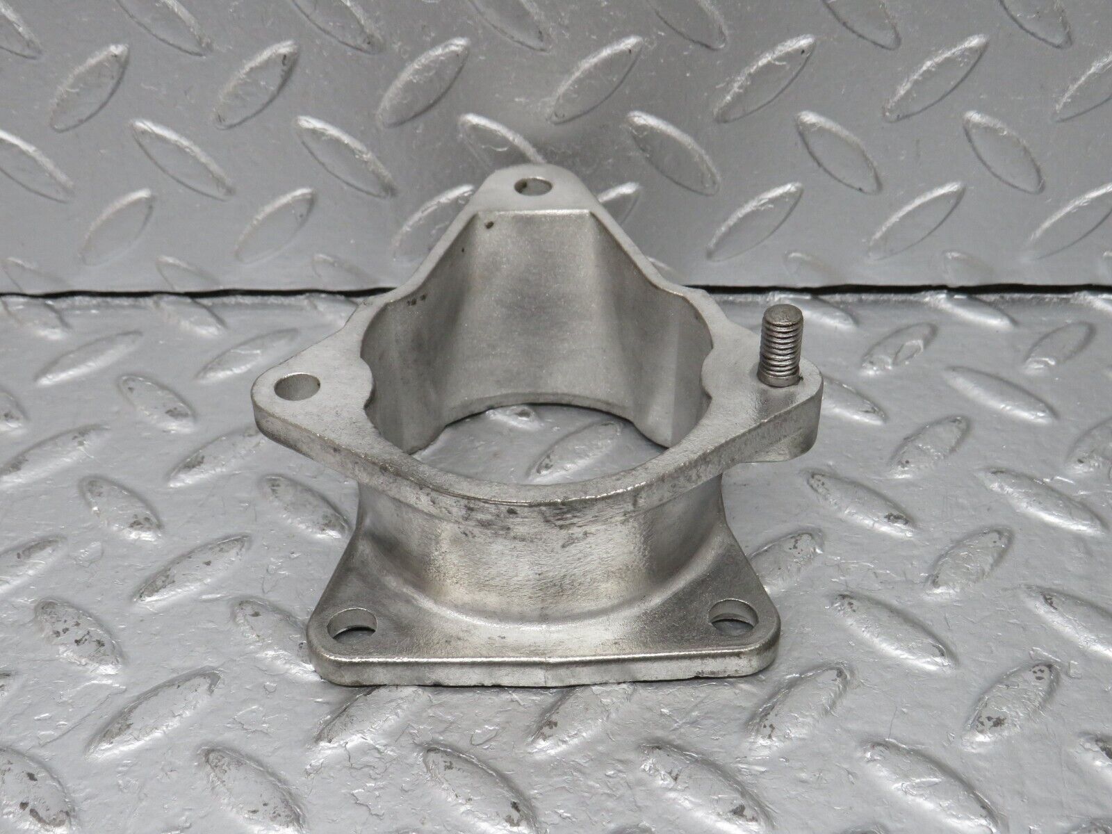 40450 Mercedes-Benz W110 230 Brake Booster Bracket 1104310145