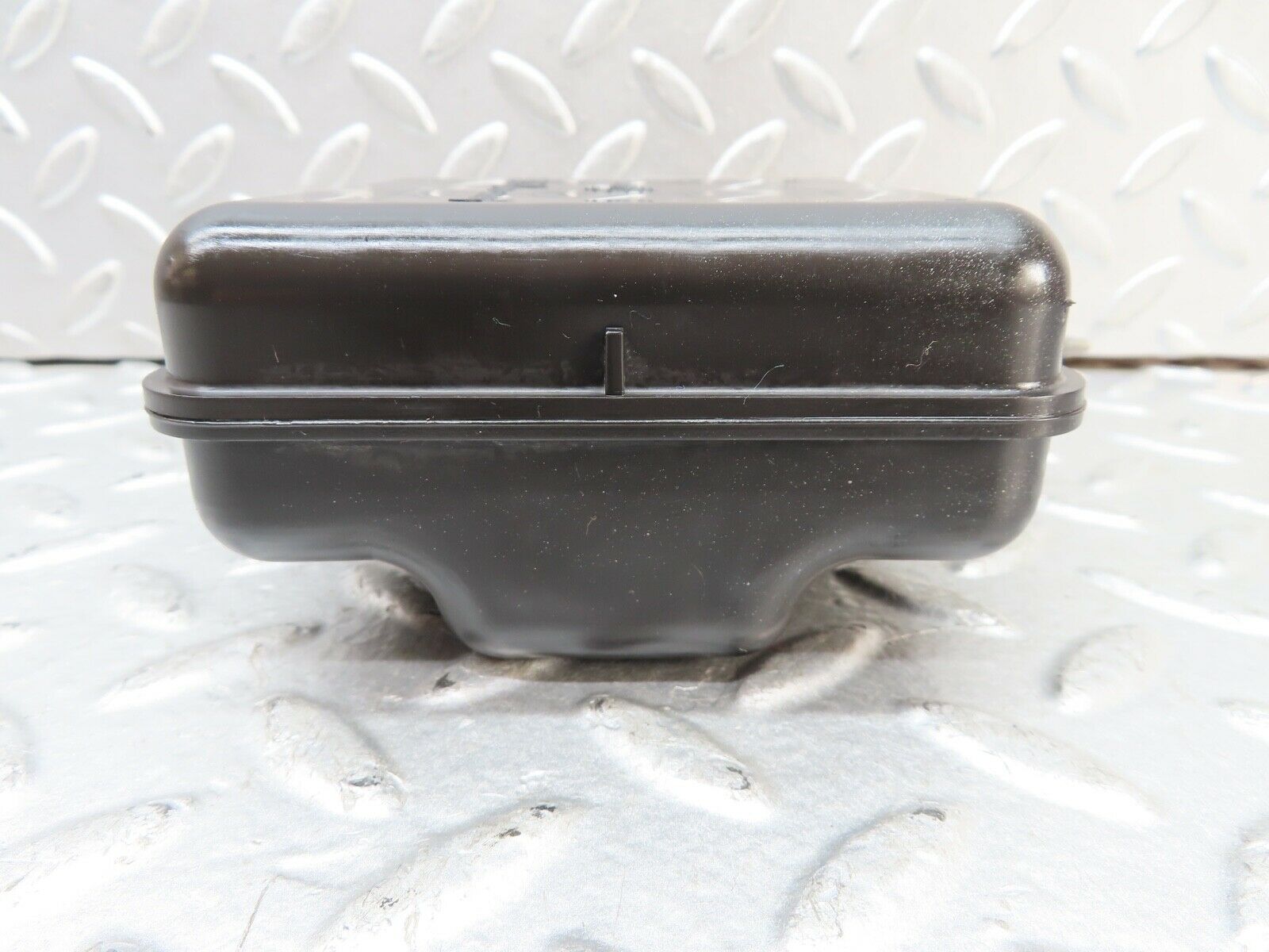 19323 Mercedes-Benz C140 CL420 Coupe Air Vacuum Expansion Tank 1298050019