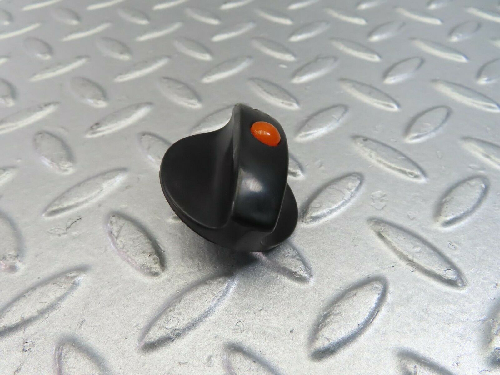 10111 Mercedes-Benz C123 230CE Coupe Headlight Switch Knob