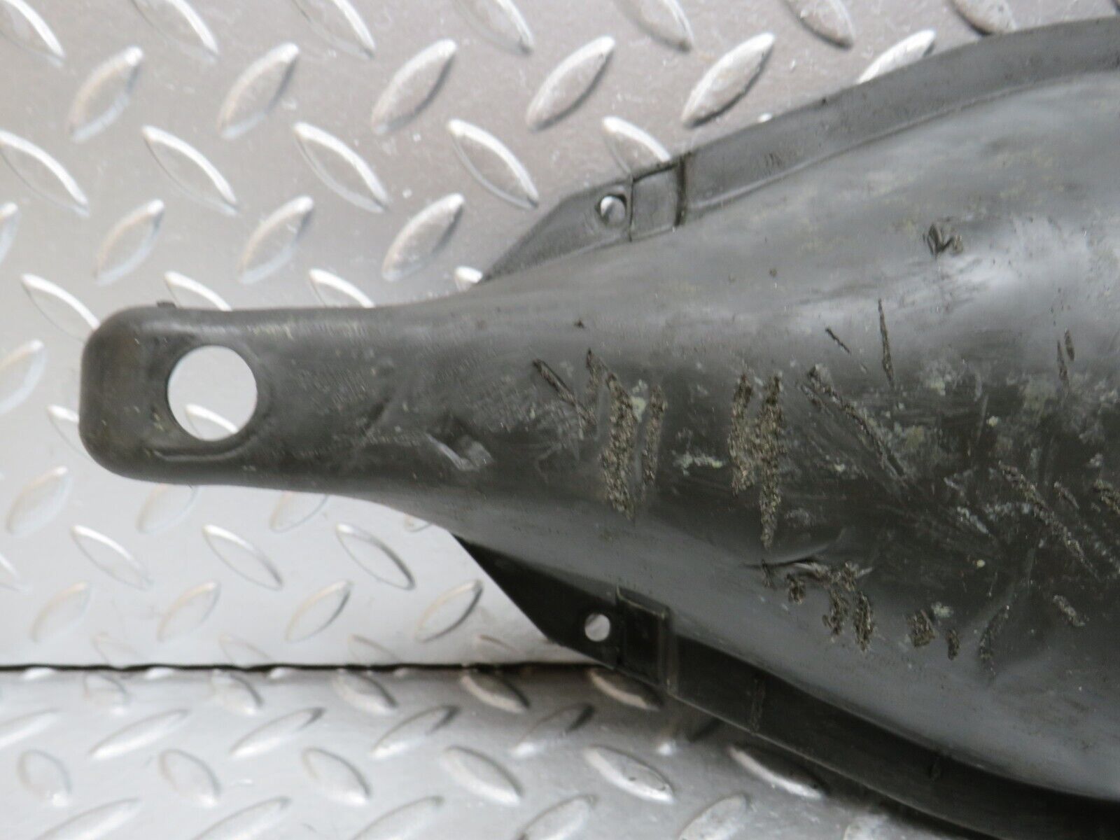 29031 Mercedes-Benz C124 320CE Coupe Rear Control Arm Cover 1293520188