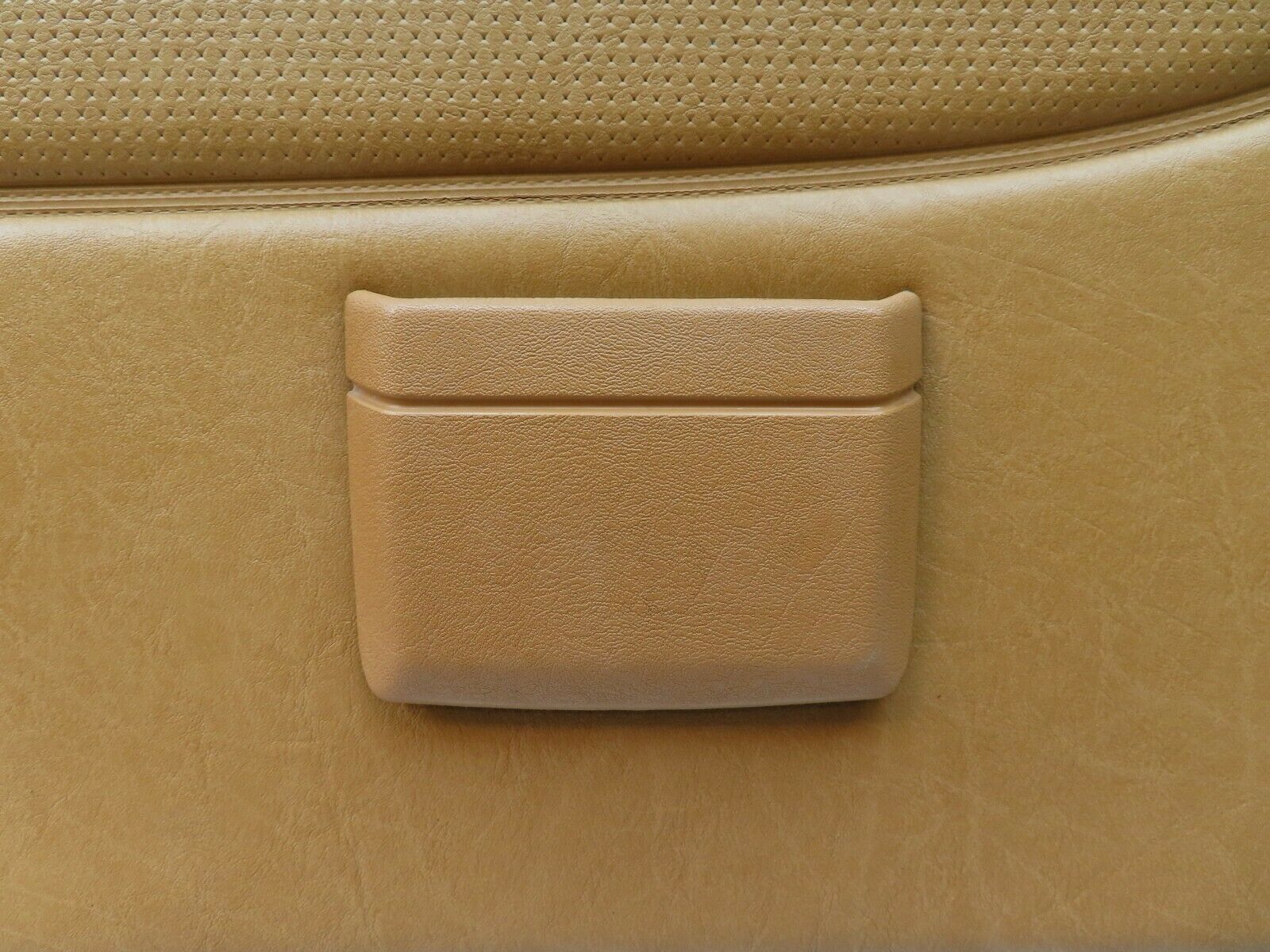 3815 Mercedes-Benz S123 200T Wagon Rear Left Door Card Palomino