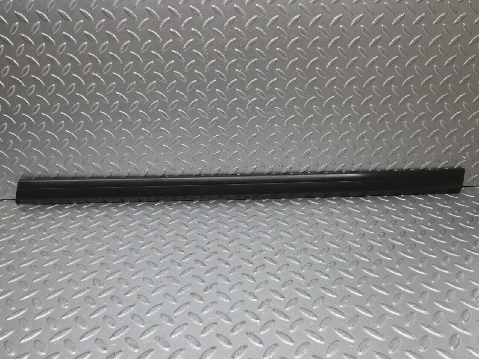 30792 Mercedes-Benz W201 190E 2.0L Front Right Door Lower Moulding Trim