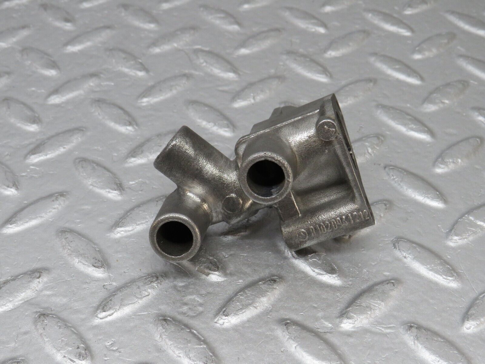 36580 Mercedes-Benz W201 190E 2.0L Idle Control Valve 1020941212