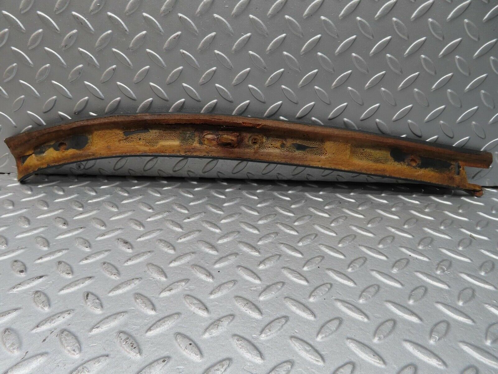 1220 Mercedes-Benz W108 280SE Interior Roof Panel Trim And A Pillar Set Blue