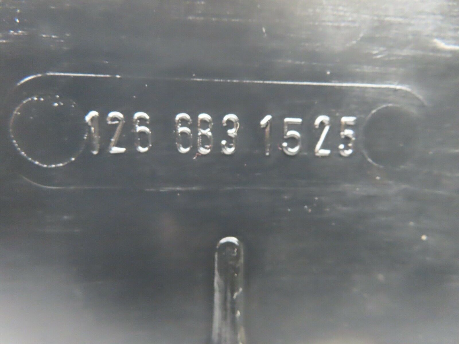 21557 Mercedes-Benz W126 300SE Centre Console Carpet Left Side 1266831525