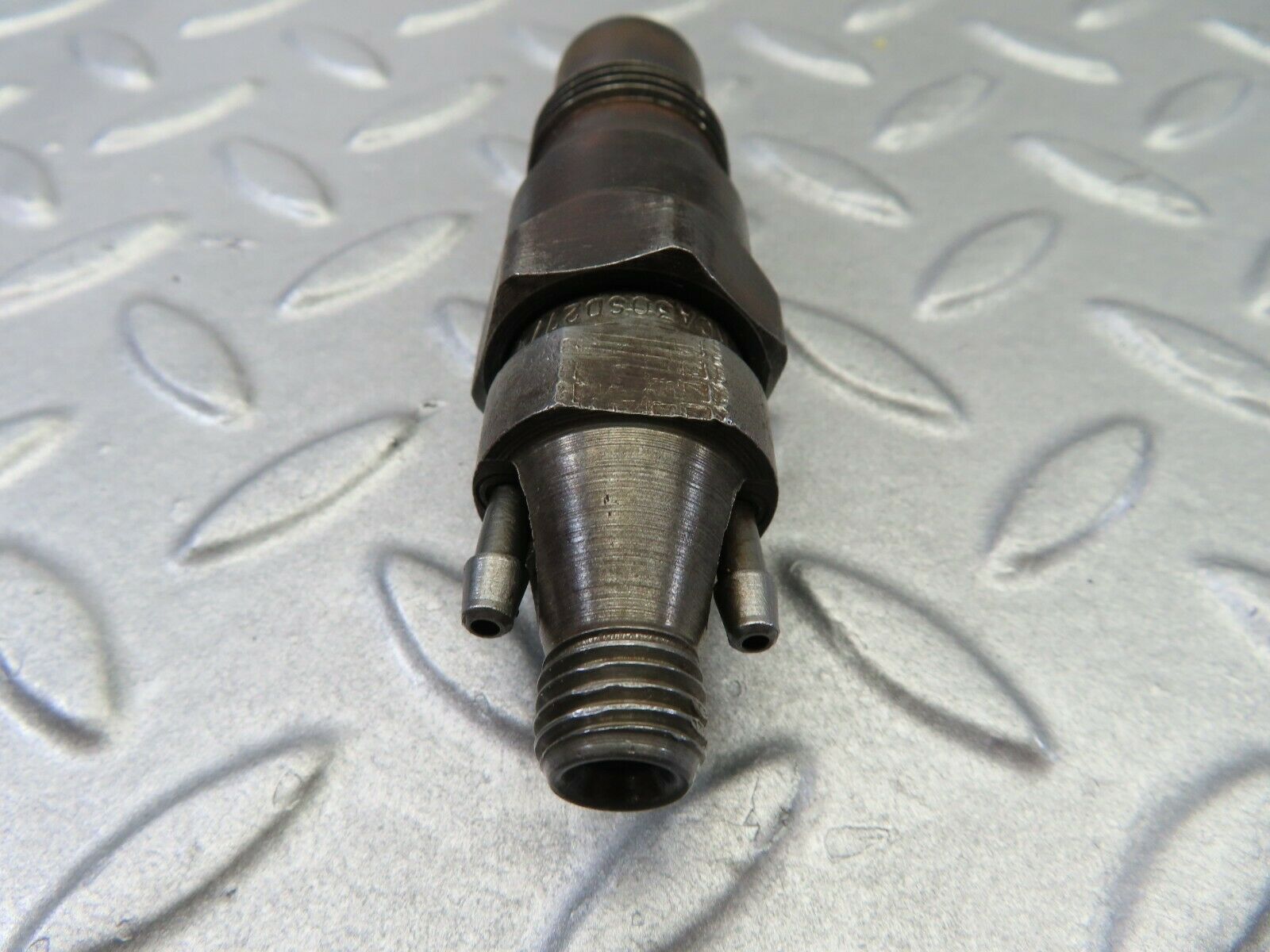 7954 Mercedes-Benz W116 Fuel Injector Bosch OM617