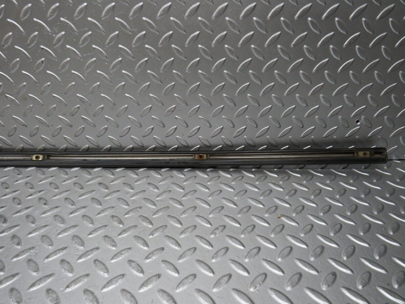 28625 Mercedes-Benz W123 280E Trunk Boot Lid Chrome Moulding Trim