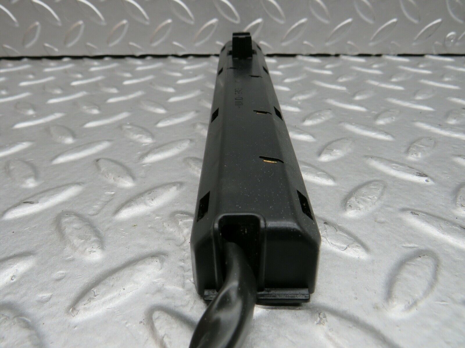 21887 Mercedes-Benz S124 Wagon Tail Light Bulb Holder 3830017