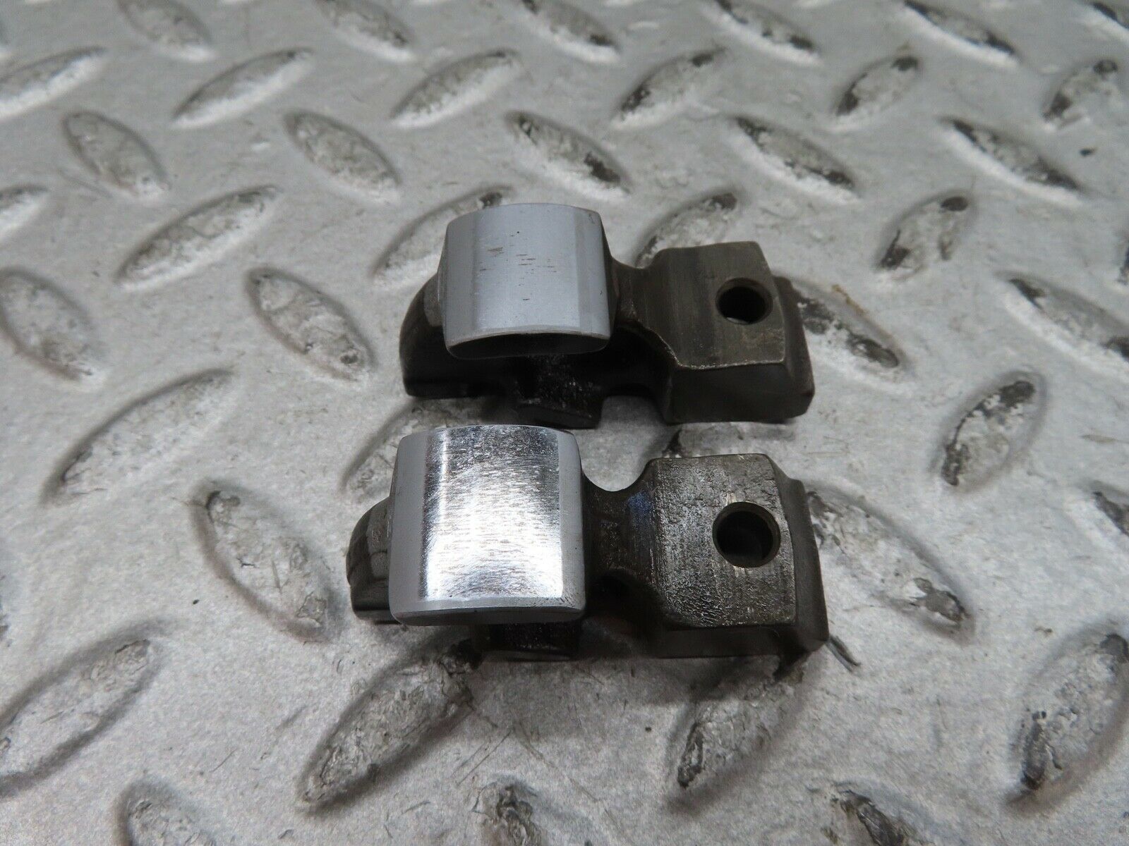 17866 Mercedes-Benz W116 450SEL Valve Rocker Arm