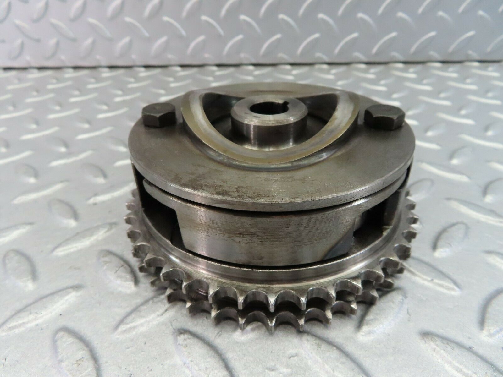 8038 Mercedes-Benz W115 220D Injection Pump Gear Sprocket