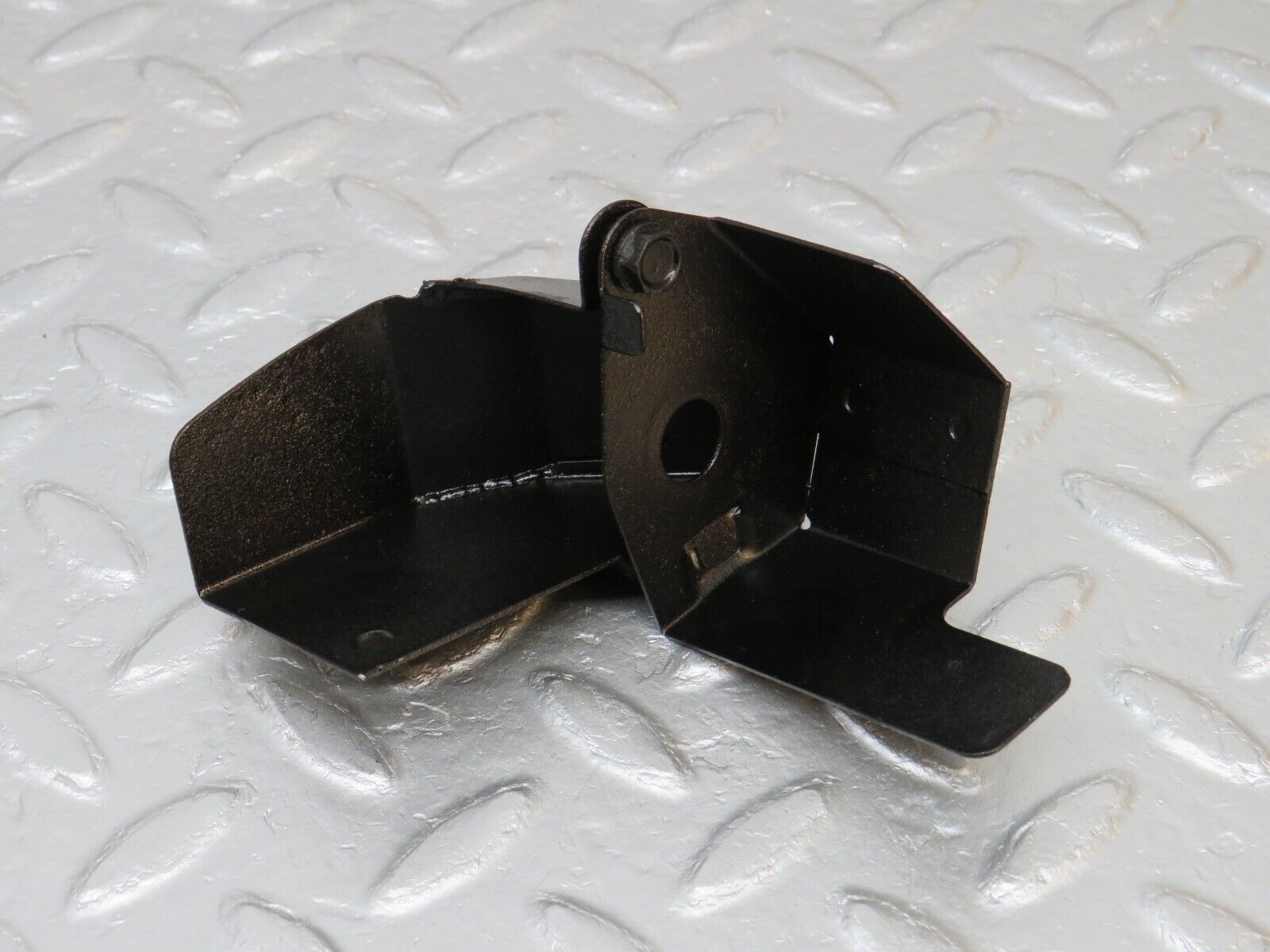 39734 Mercedes-Benz R129 320SL Coupe Steering Box Joint Cover