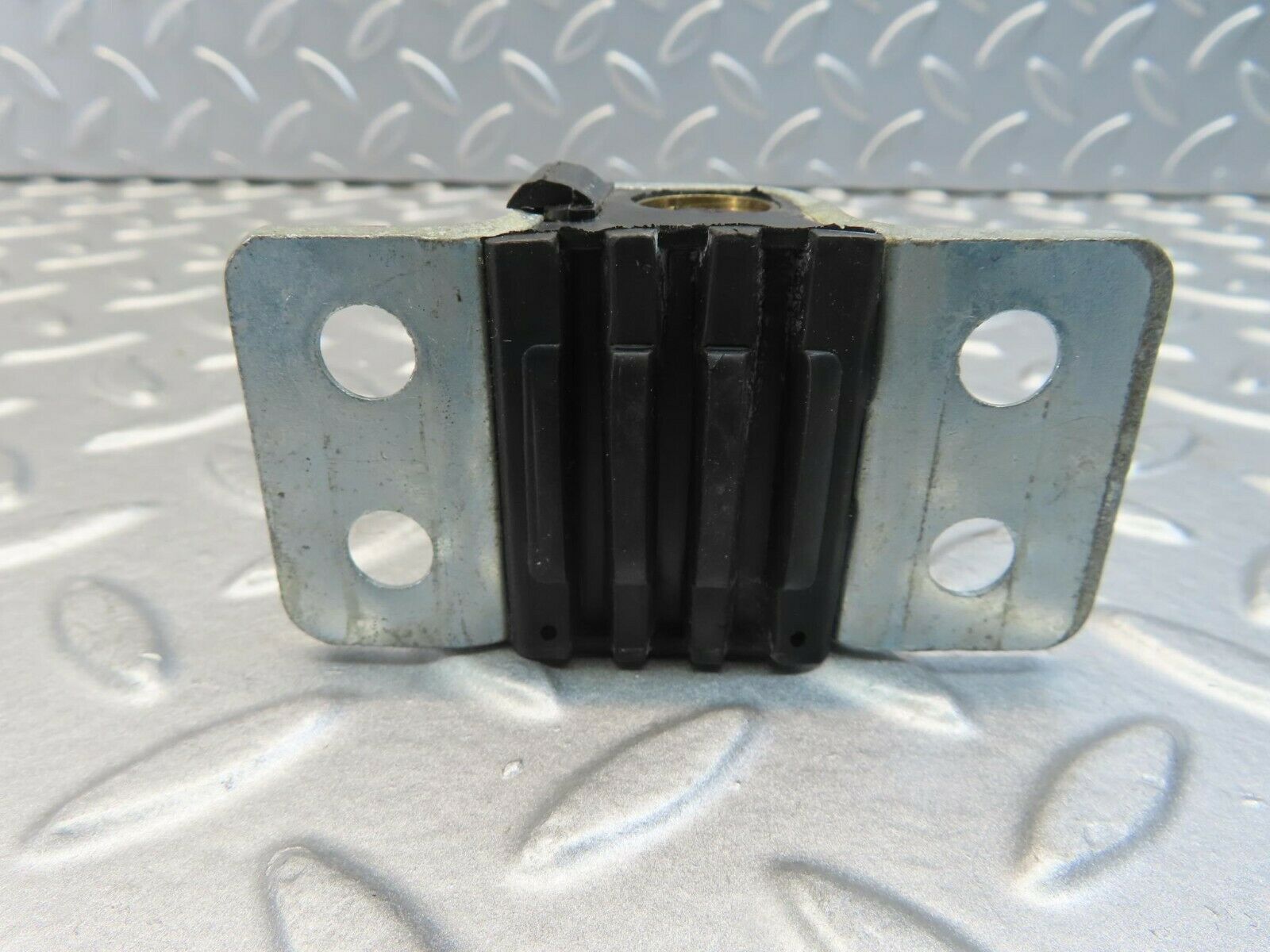 11422 Mercedes-Benz C123 230CE Coupe Door Lock Latch Left Side