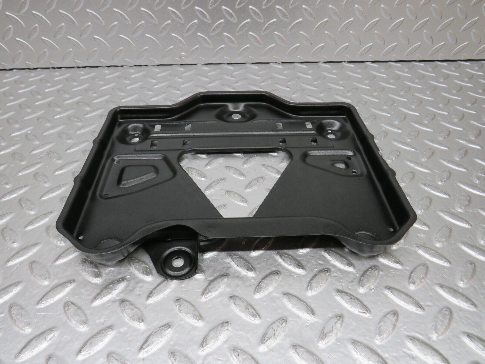 31426 Mercedes-Benz S124 220TE Wagon Battery Tray