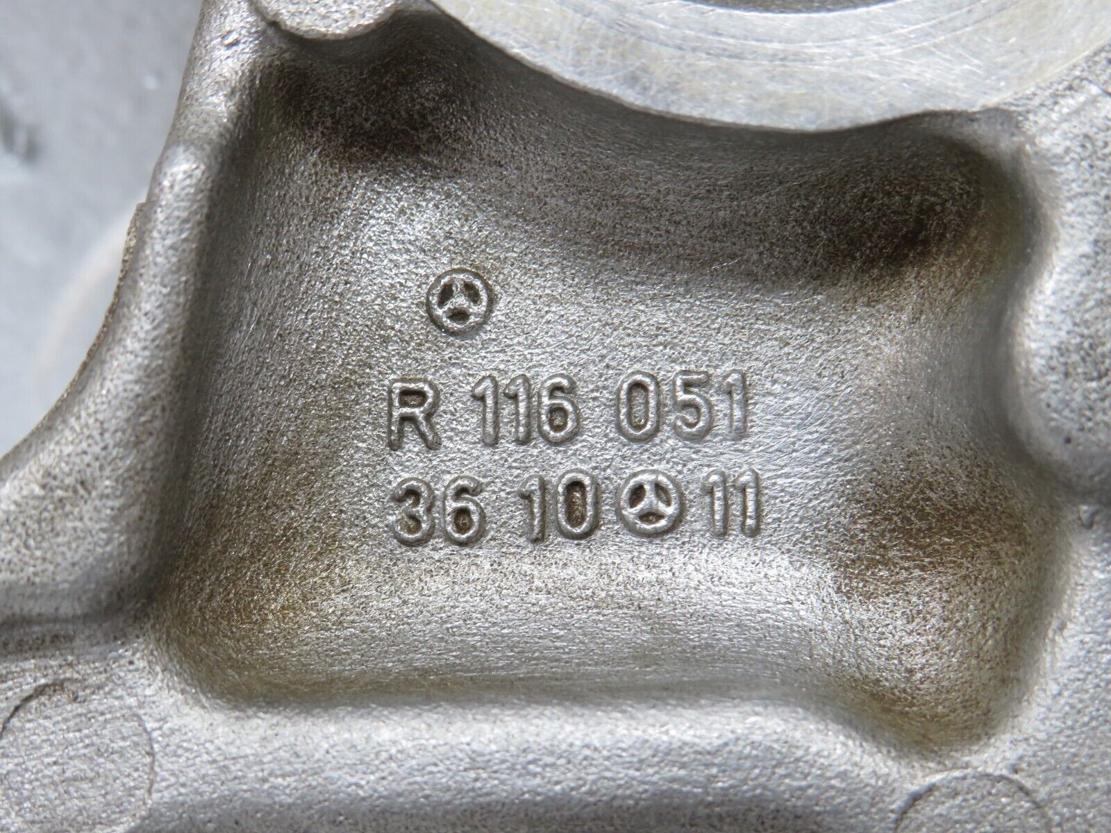 34622 Mercedes-Benz C126 380SEC Coupe Camshaft Tower Bearing 1160513610