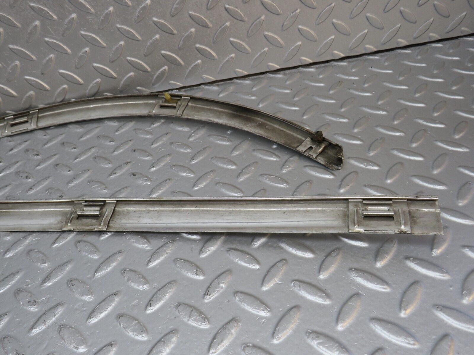 40491 Mercedes-Benz W110 230 Front Windscreen Chrome Frame