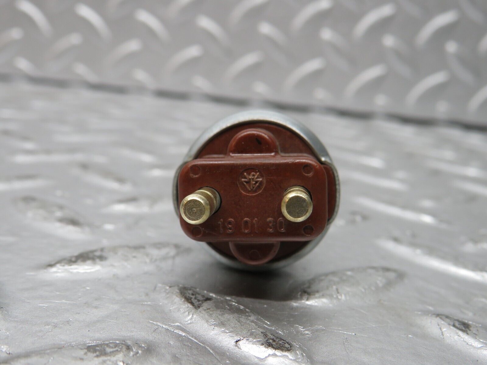 32043 Mercedes-Benz W123 230E Brake Light Contact Switch 190130