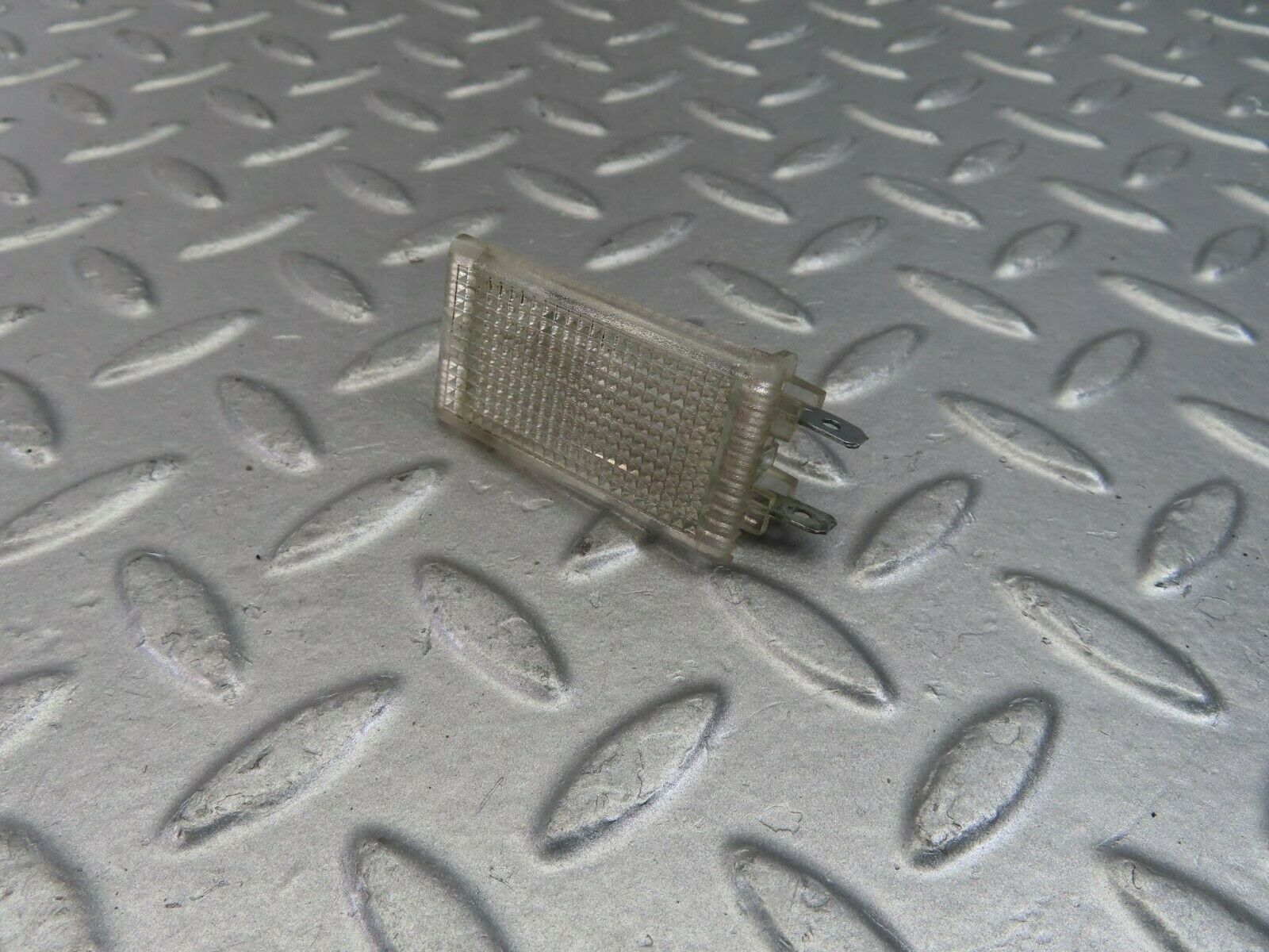 10141 Mercedes-Benz C123 230CE Coupe Glove Box Light