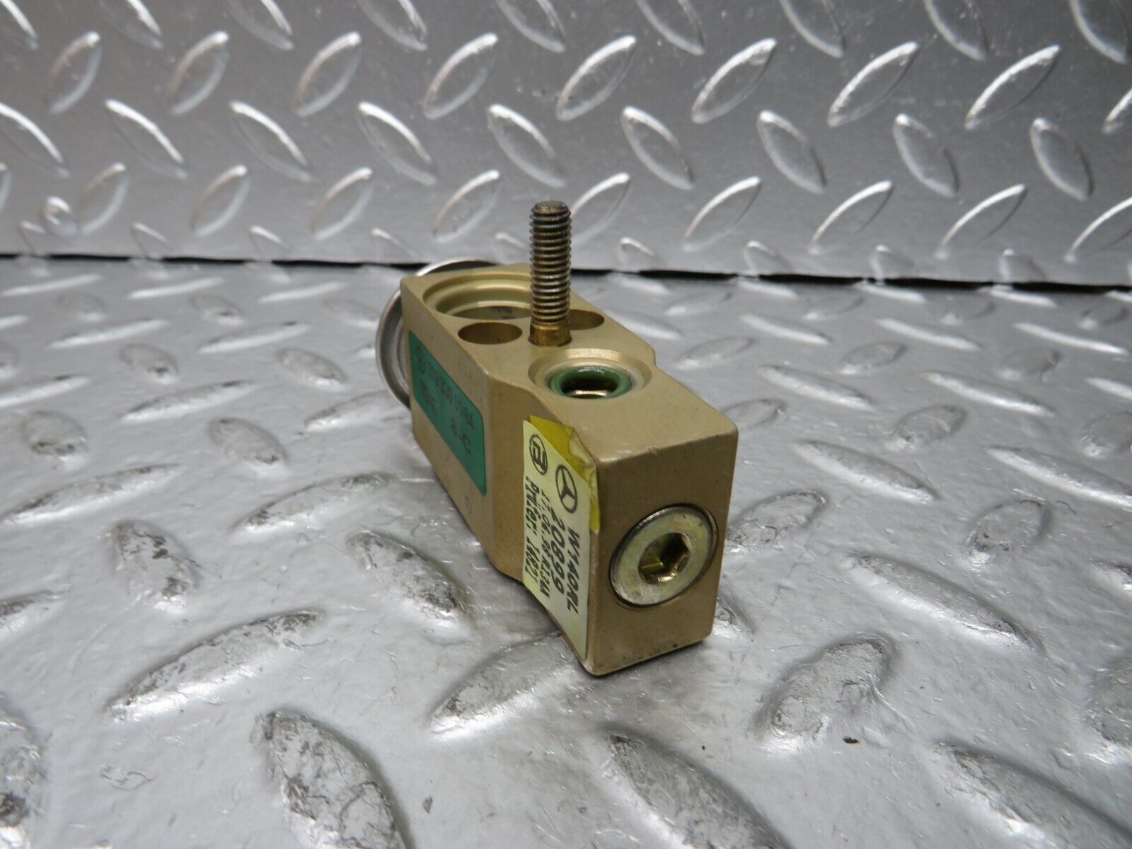 24900 Mercedes-Benz W140 S320 Air Condition Expansion Valve 2028300184