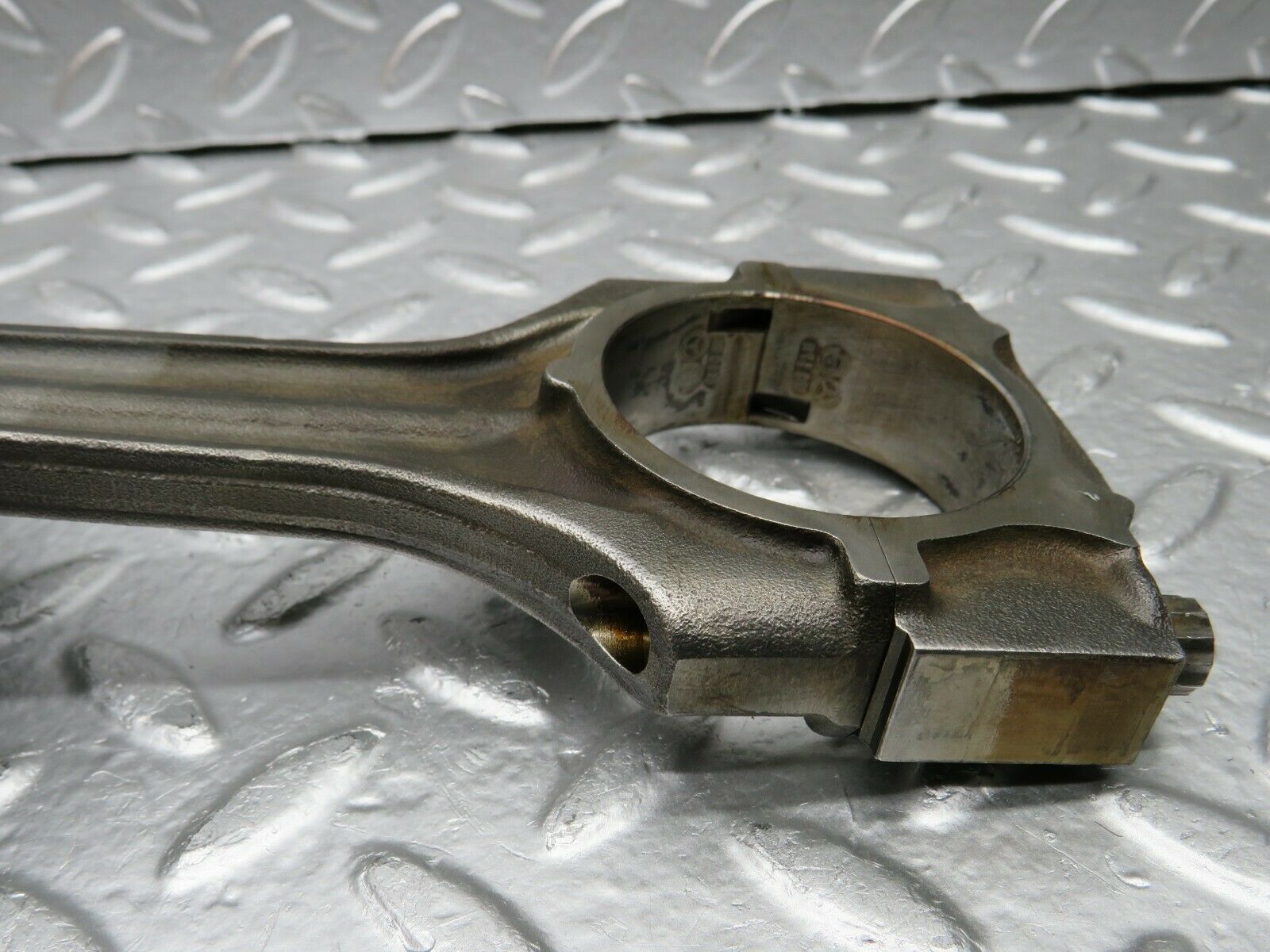 22469 Mercedes-Benz C124 E220 Coupe Piston With Connecting Rod 89.9 mm