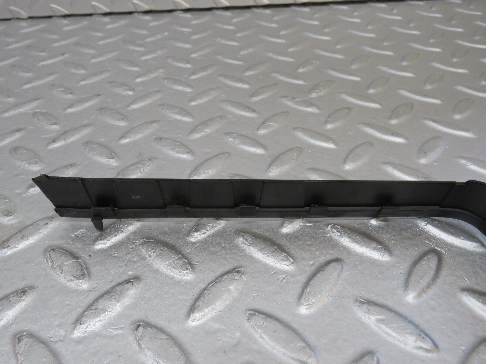 36735 Mercedes-Benz W201 190E 2.0L Wing Mirror Housing Frame Right Side 166122