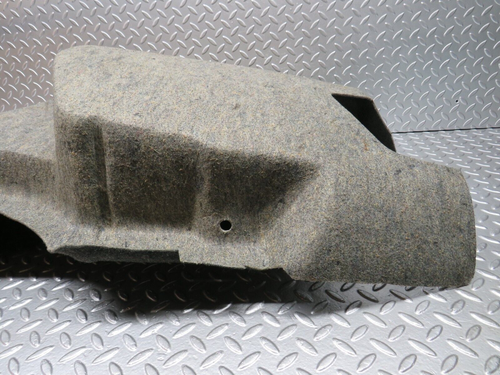 29230 Mercedes-Benz W124 230E Trunk Panel Cover Right