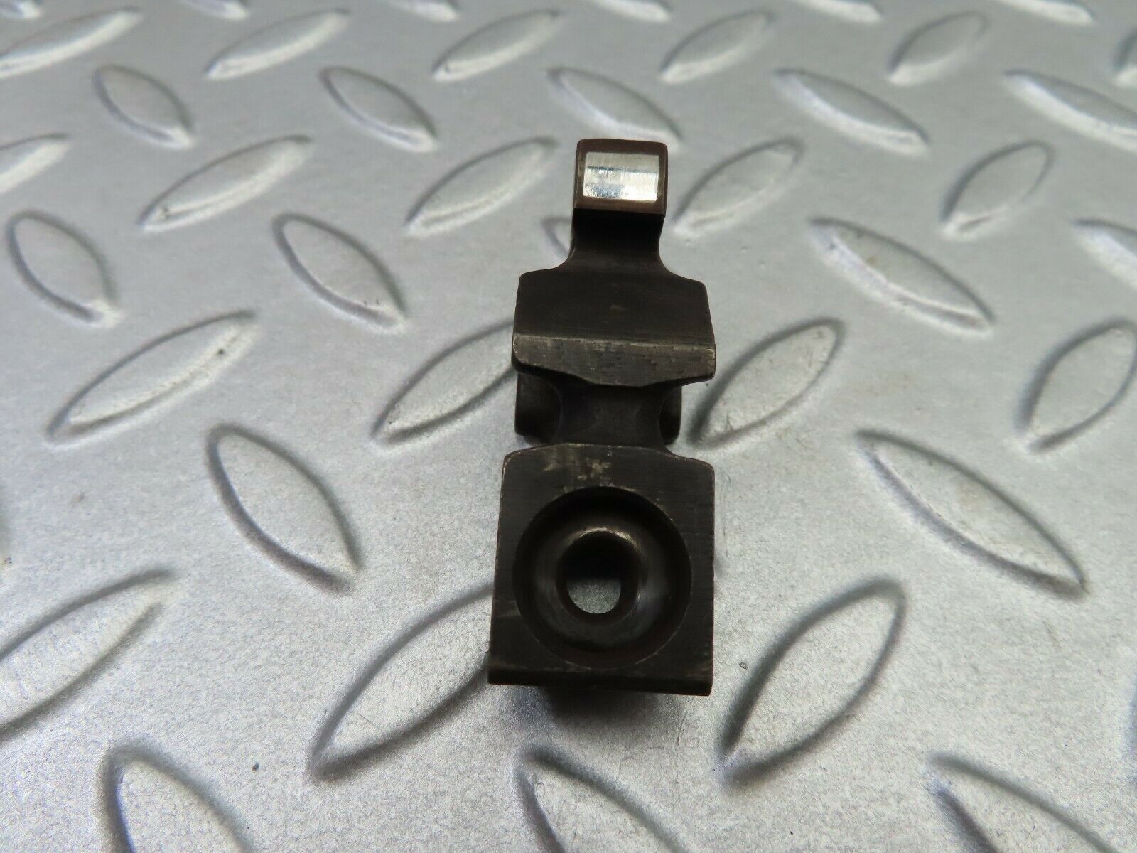 6283 Mercedes-Benz W126 380SE Rocker Arm