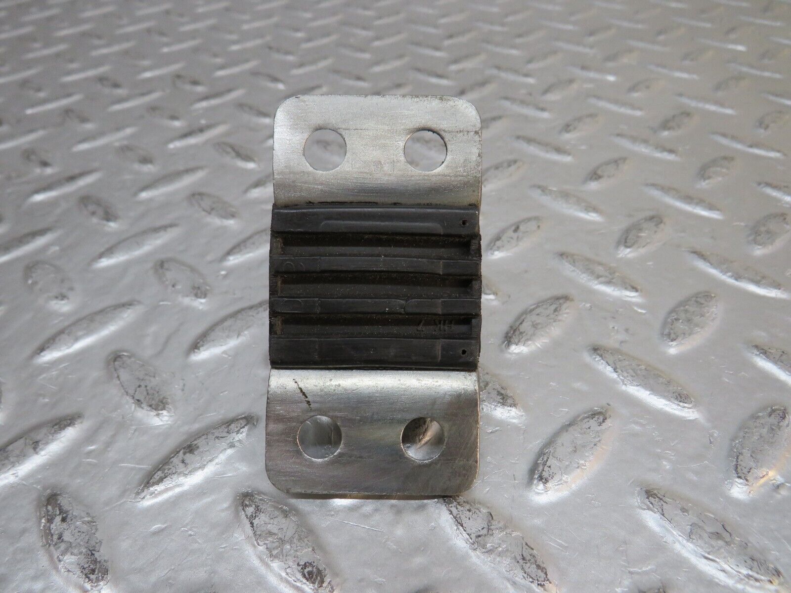 29829 Mercedes-Benz W123 230E Right Door Lock Latch