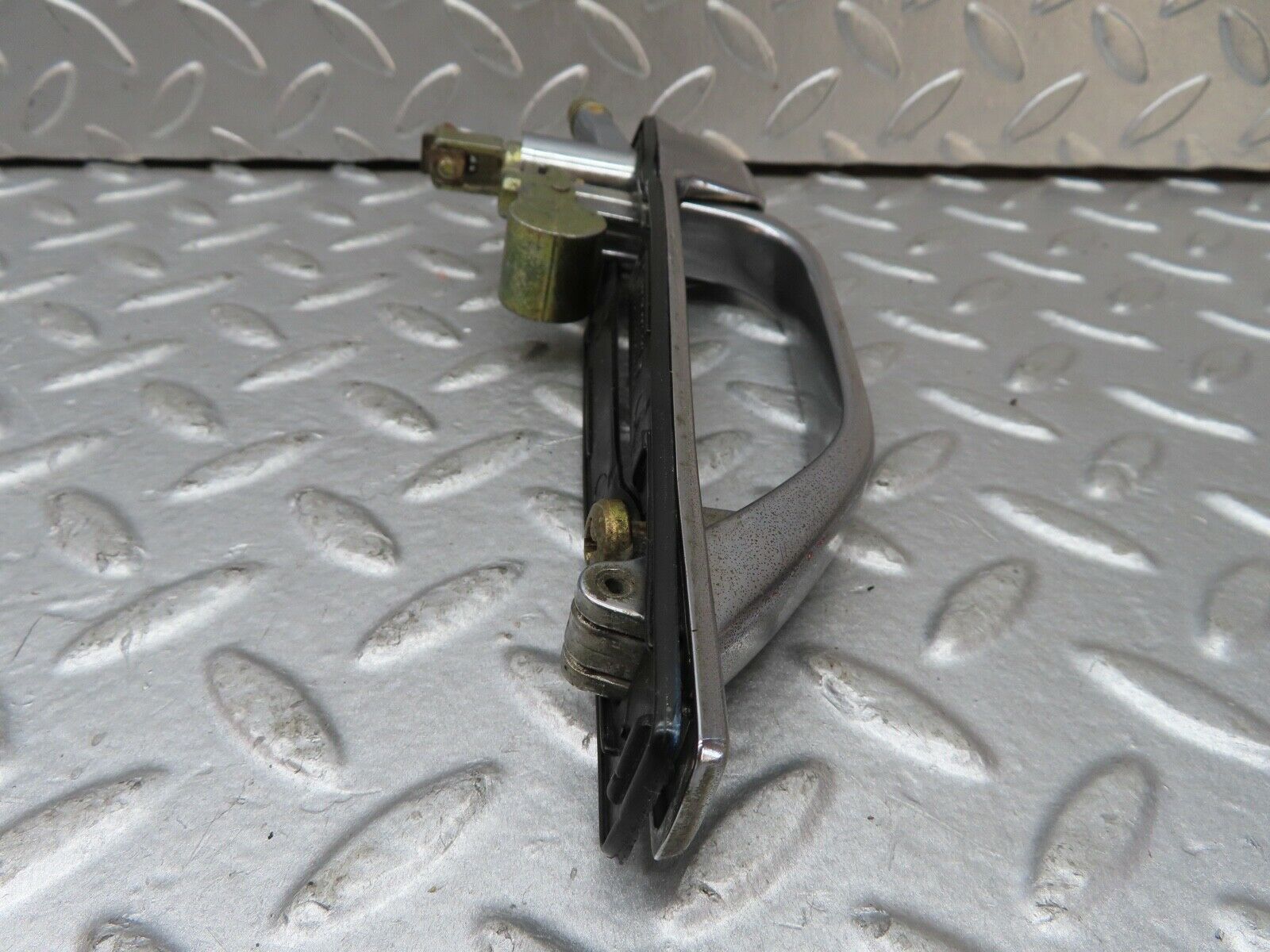 18795 Mercedes-Benz W116 Rear Exterior Chrome Door Handle 1167600059