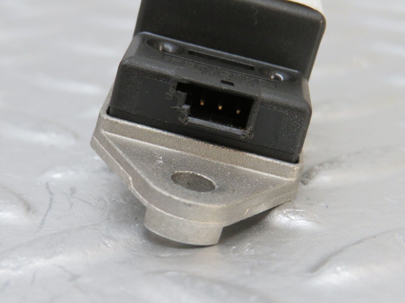 34879 Mercedes-Benz W210 320E Airbag Crash Sensor 0018205626