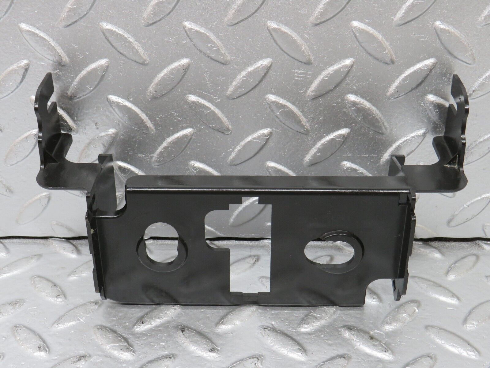 34430 Mercedes-Benz C126 380SEC Coupe Heater Control Switch Bracket 1268330014