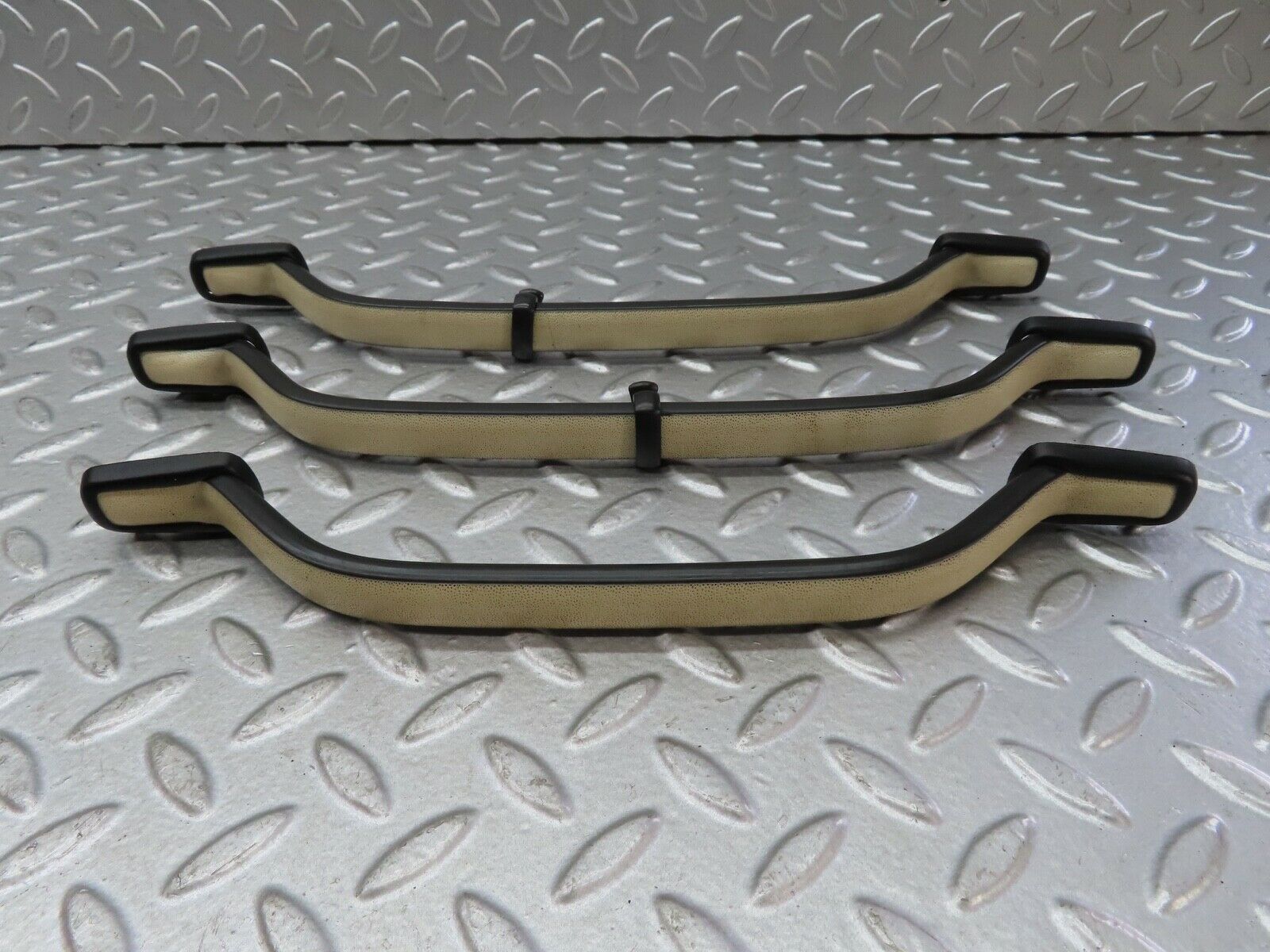 19143 Mercedes-Benz W123 300D Interior Roof Grab Handle Set