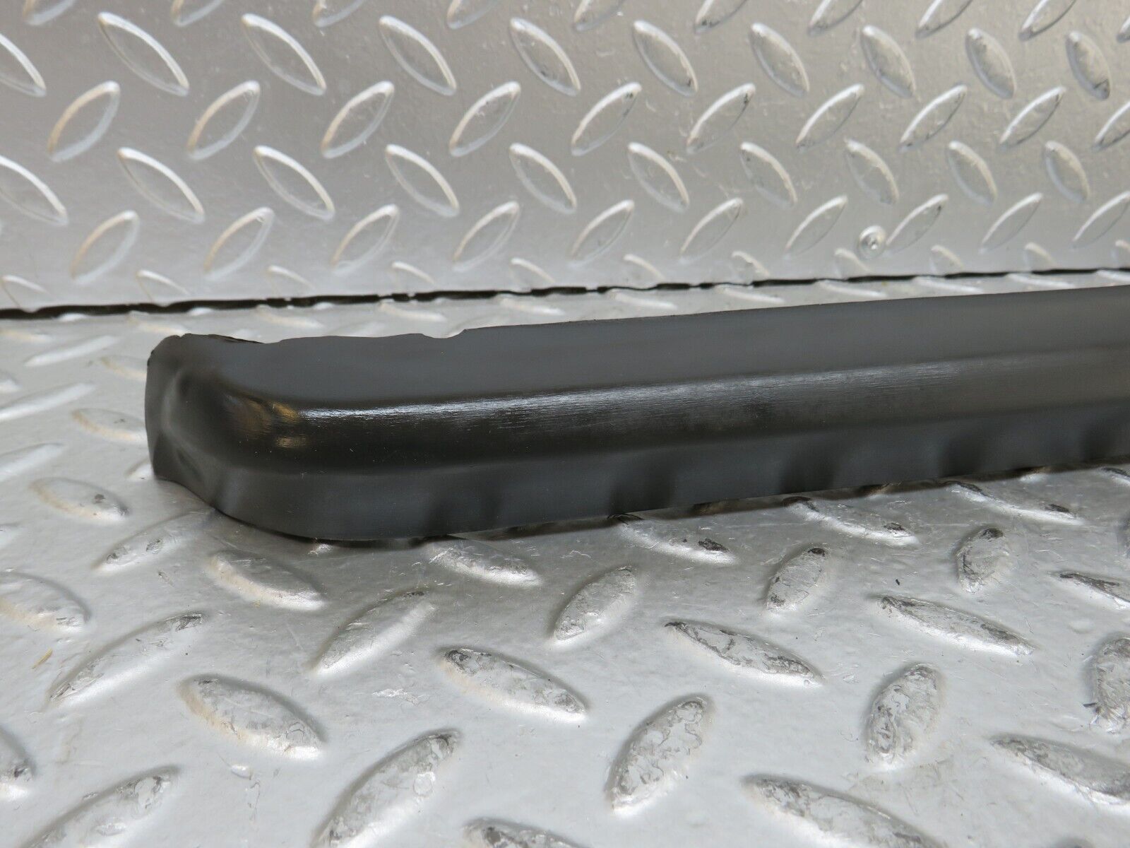 28572 Mercedes-Benz W123 230E Tail Light Moulding Trim Left