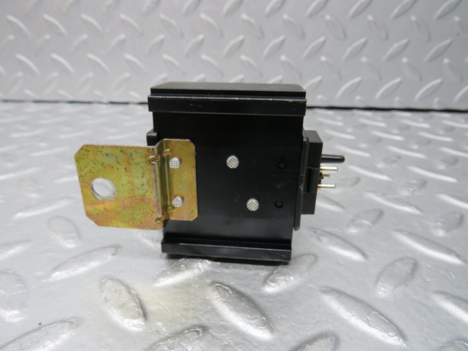 36990 Mercedes-Benz C126 420SEC Coupe ECU Relay 0055459832