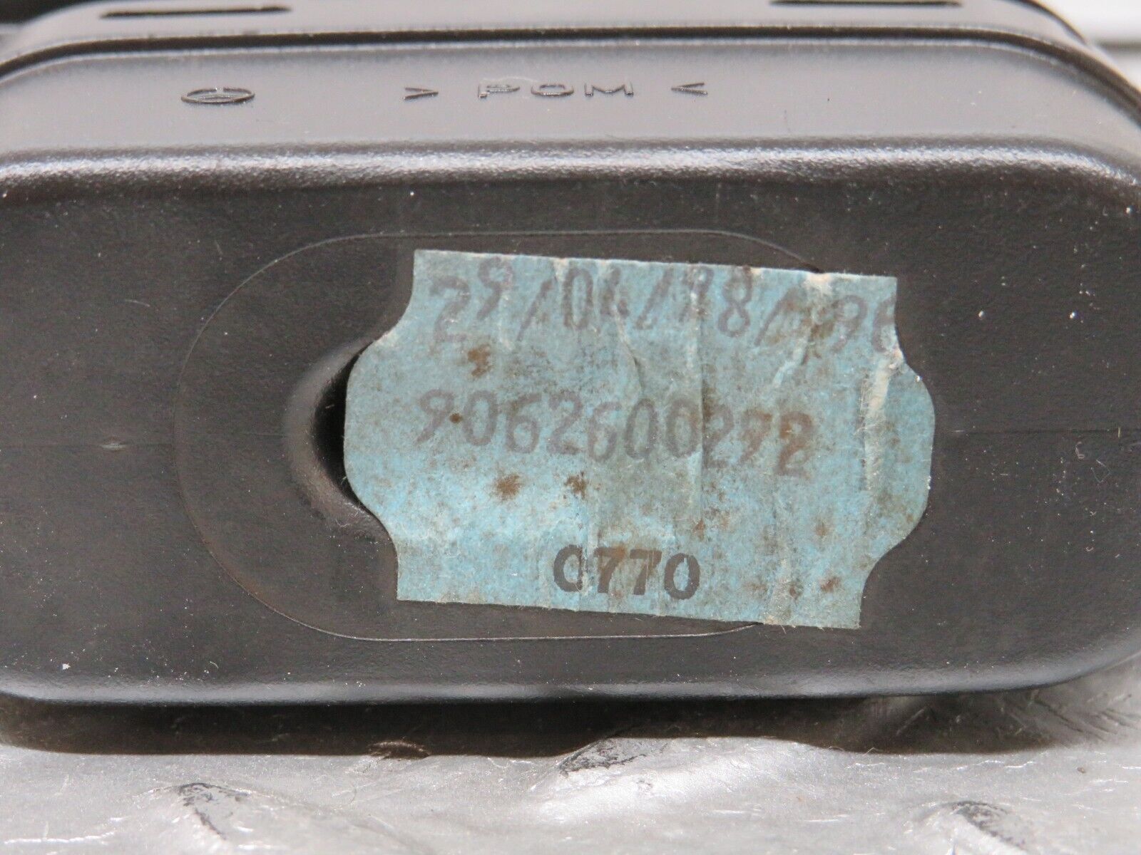 25041 Mercedes-Benz W140 S320 Heater Box Vacuum Actuator 9070437162