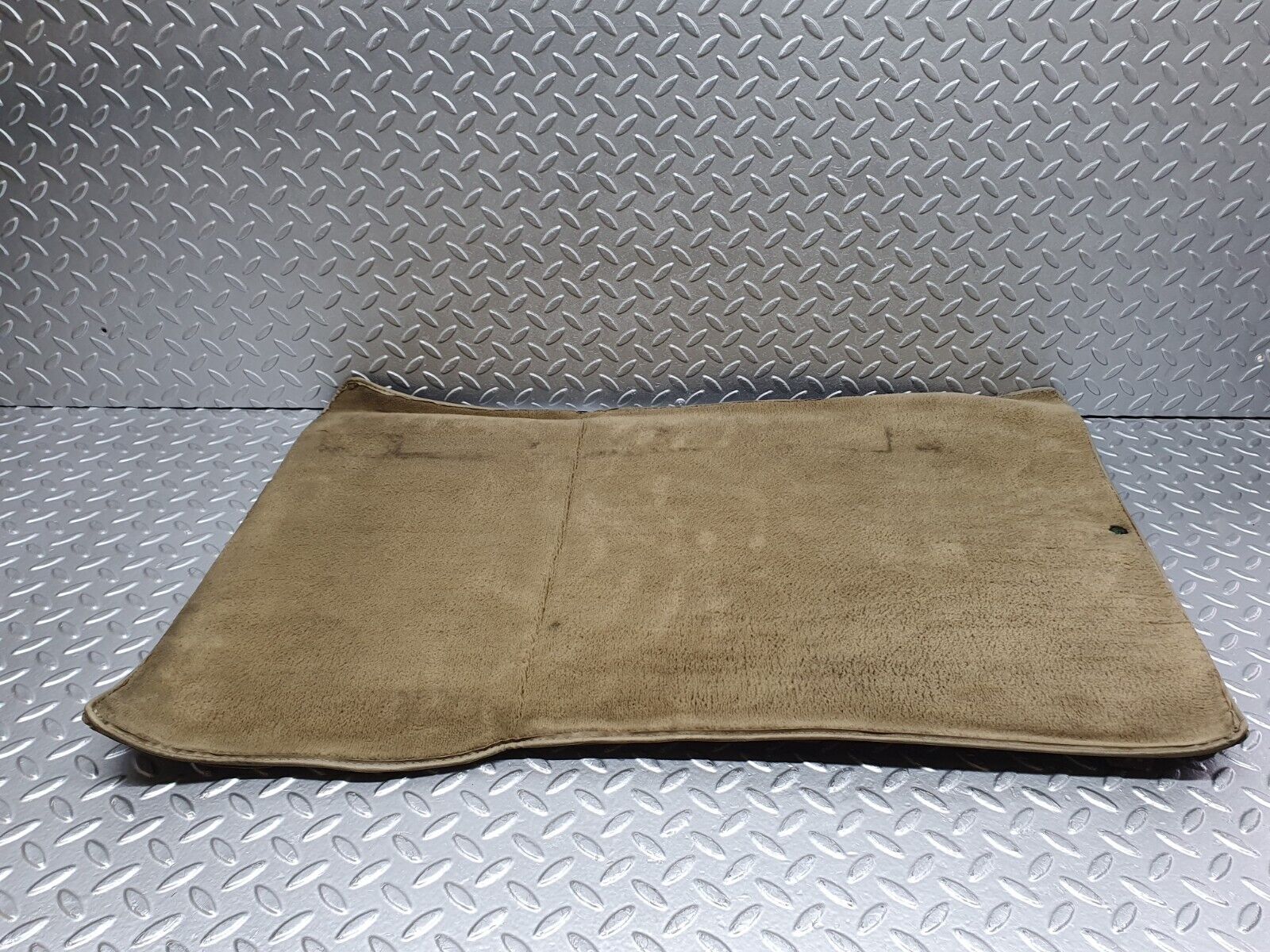 41137 Mercedes-Benz W126 300SE Front Left Floor Carpet Mat 1266846429