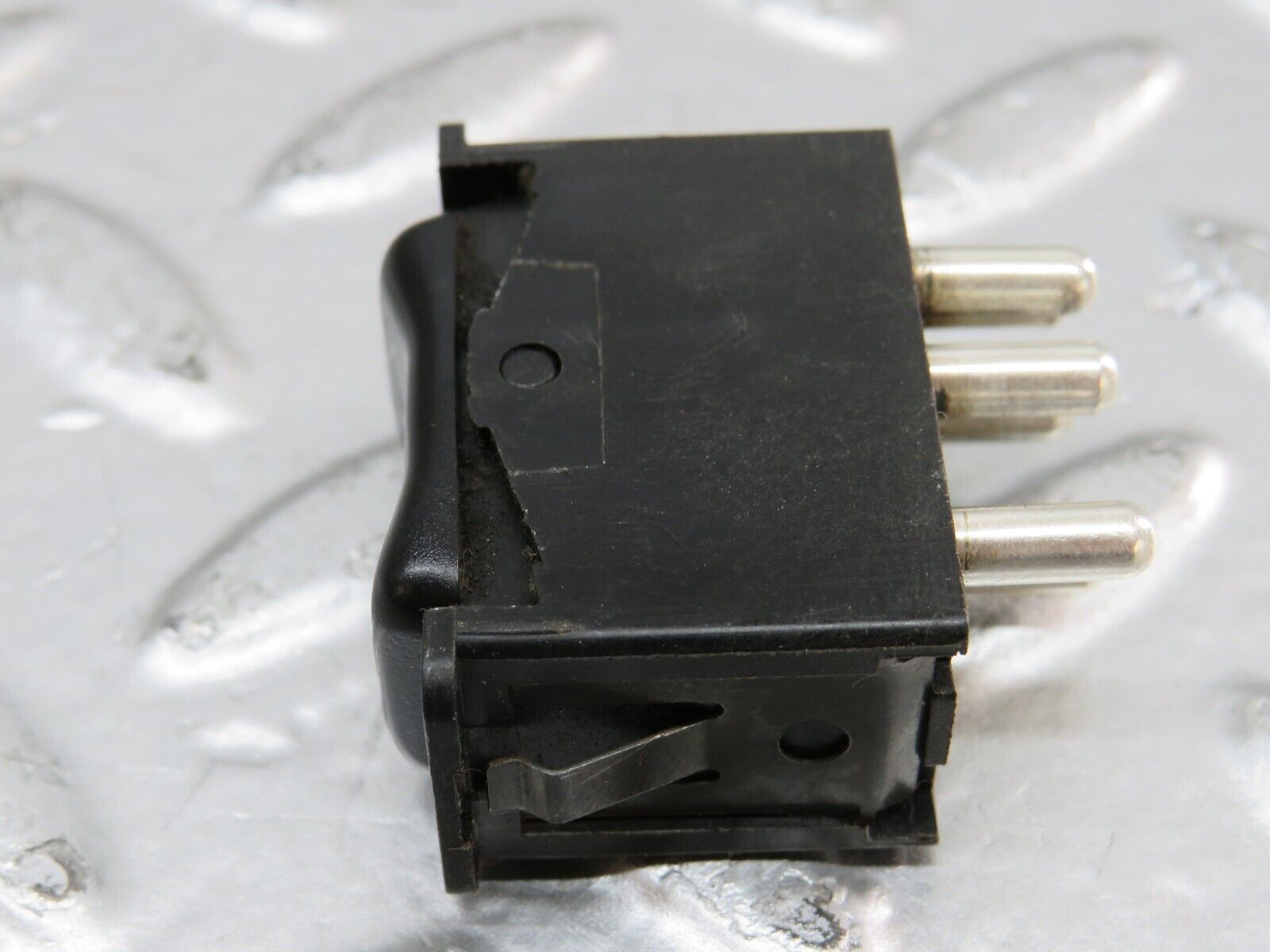 25346 Mercedes-Benz W201 190D Rear Electric Window Switch 1268206310