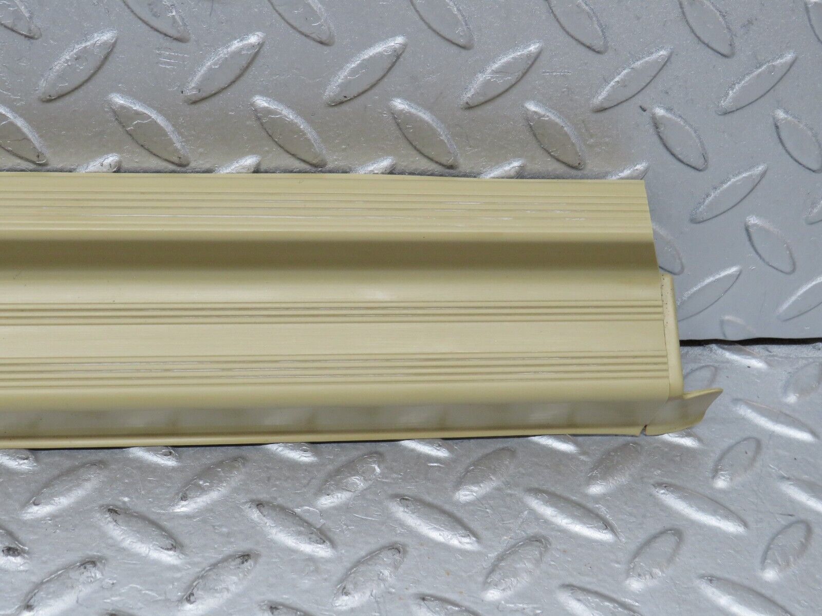 36497 Mercedes-Benz W201 190E 2.0L Rear Left Door Sill Trim Beige