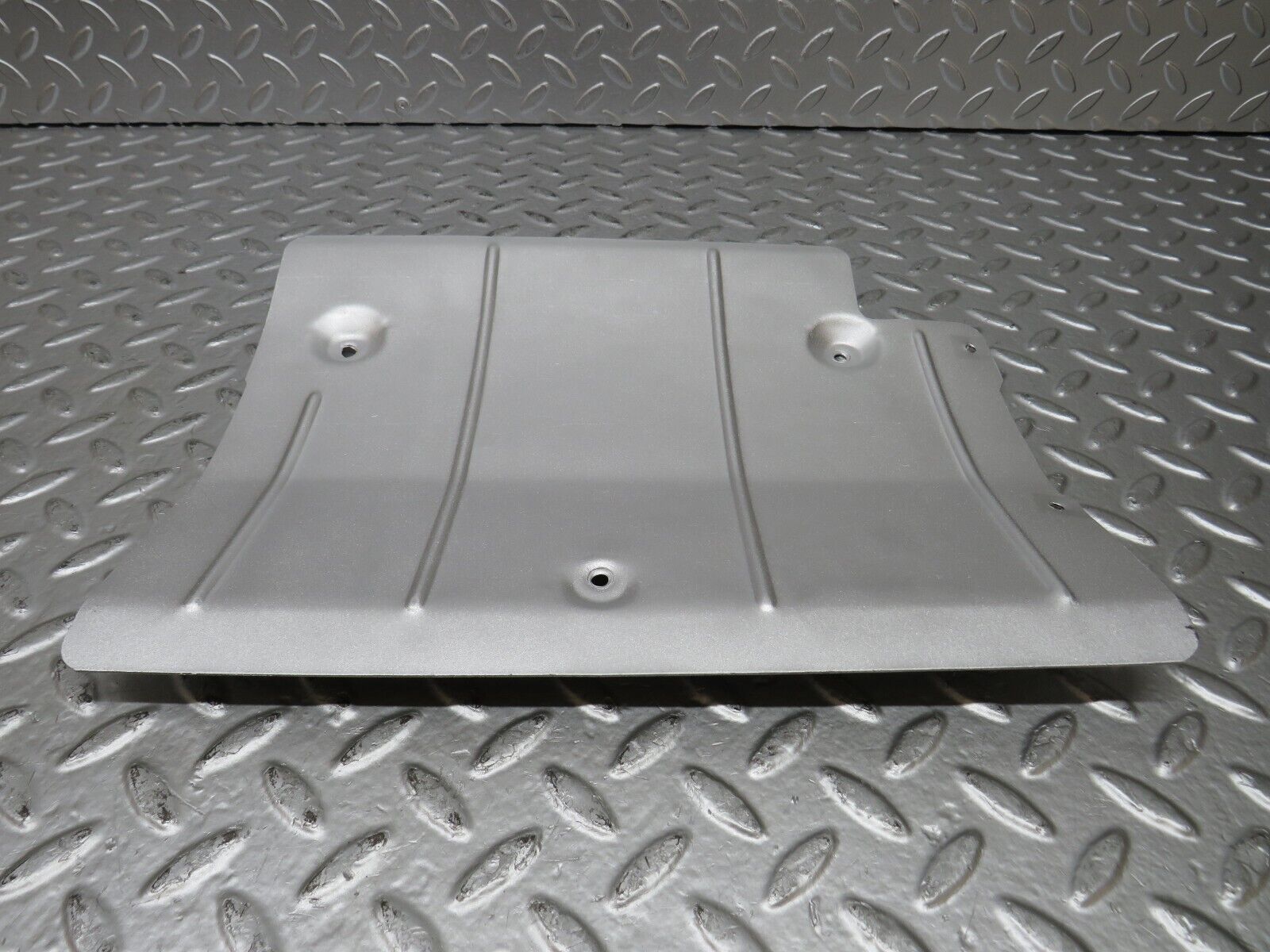 27276 Mercedes-Benz W123 240D Exhaust Heat Shield