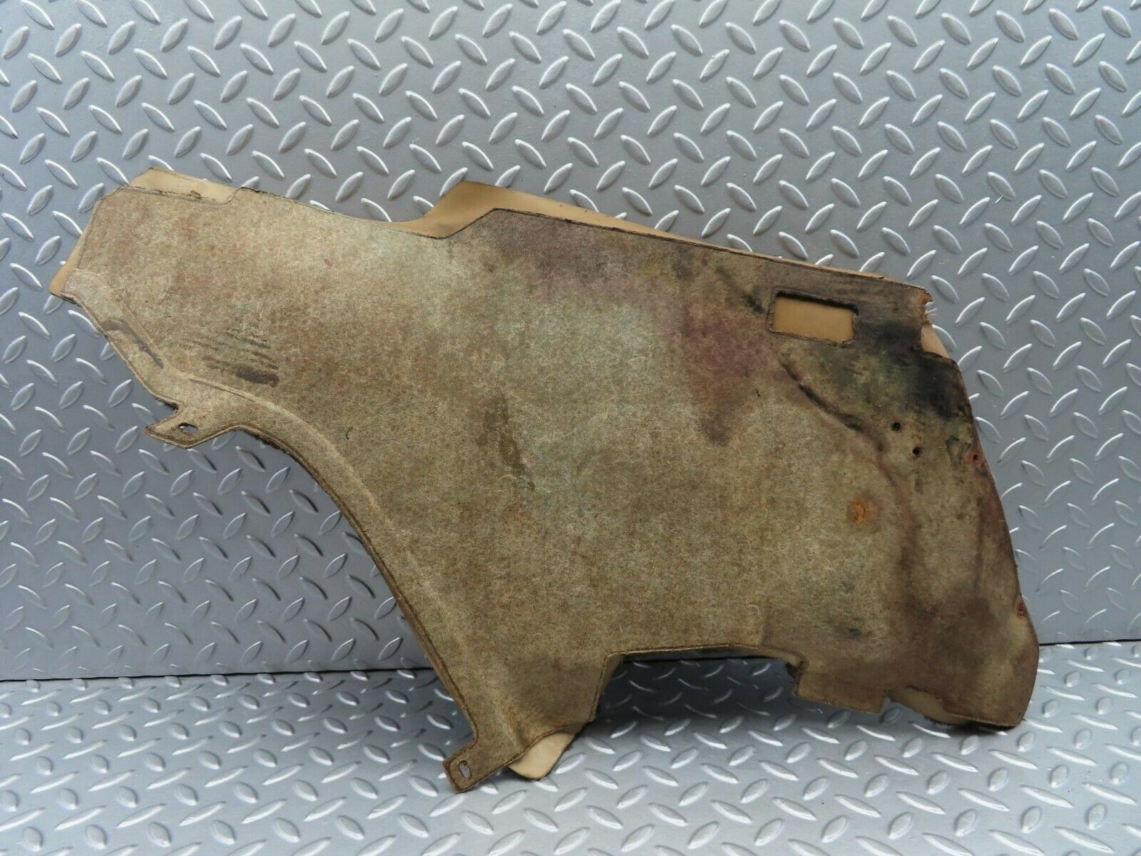 6502 Mercedes-Benz S124 E220 Wagon Centre Console Carpet Right Side Black