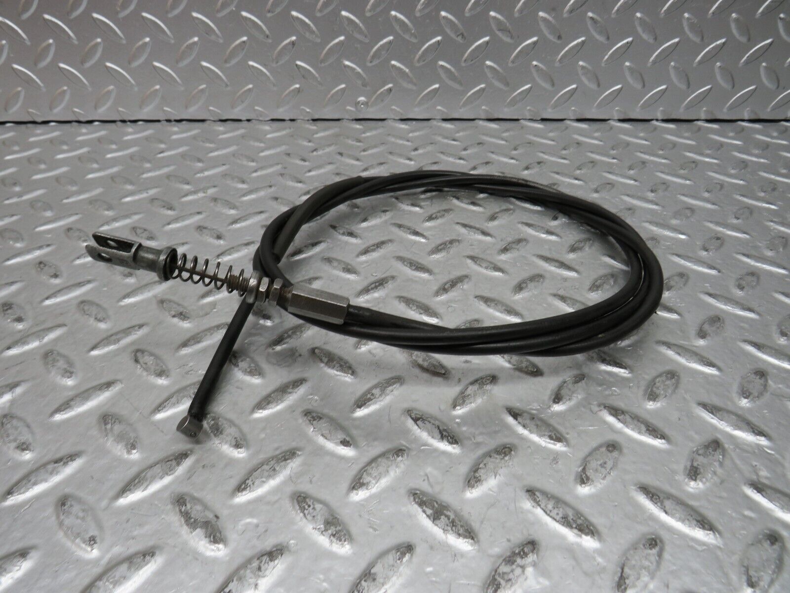 28520 Mercedes-Benz S123 240D Wagon Bonnet Release Cable