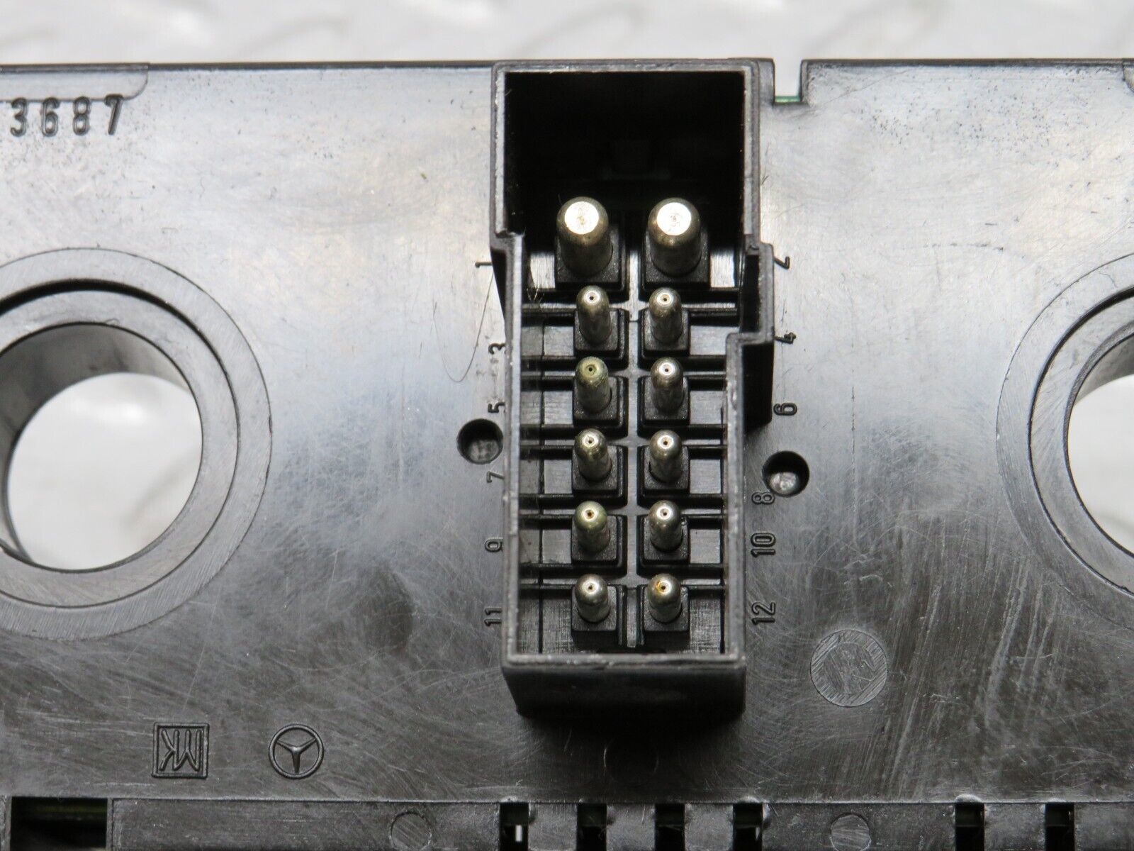 34092 Mercedes-Benz W124 260E Heater Control Unit Panel 1248301485