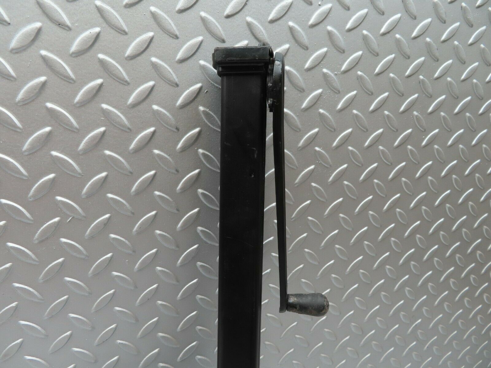 4088 Mercedes-Benz S123 200T Wagon Car Jack Bilstein 1235830215