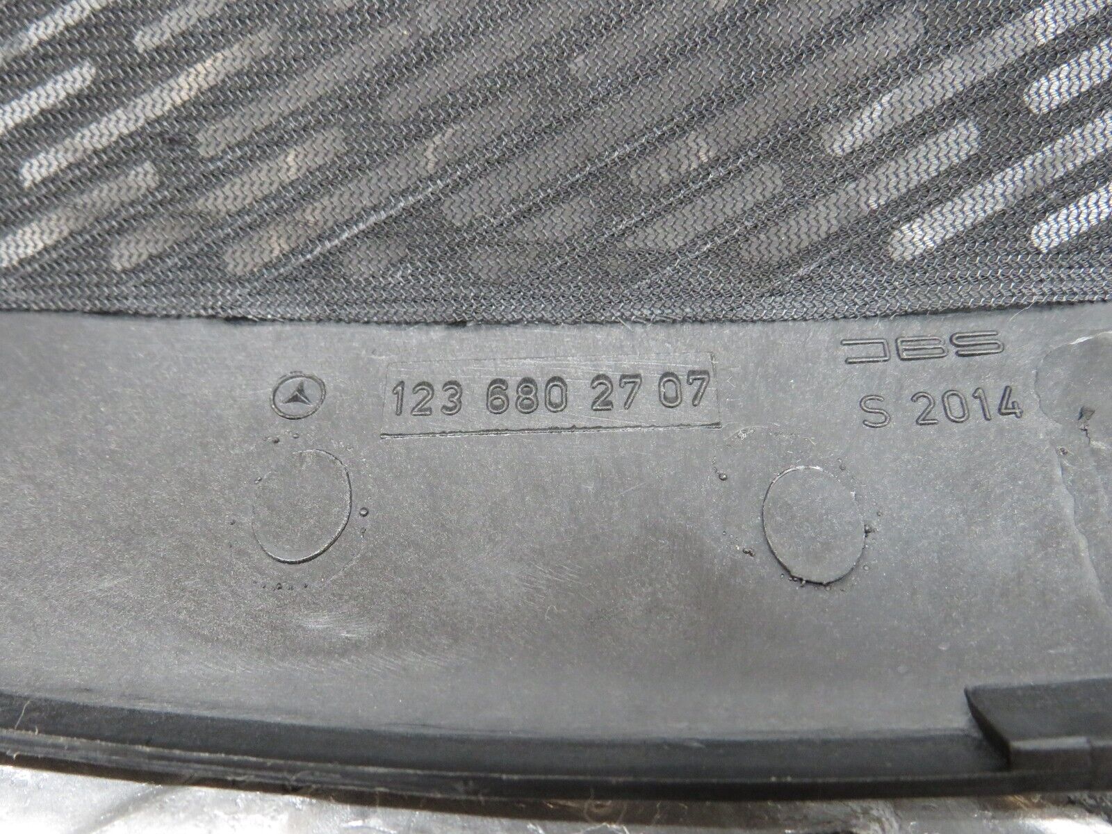 29855 Mercedes-Benz W123 230E Dashboard Speaker Covers 1236802707 1236802807