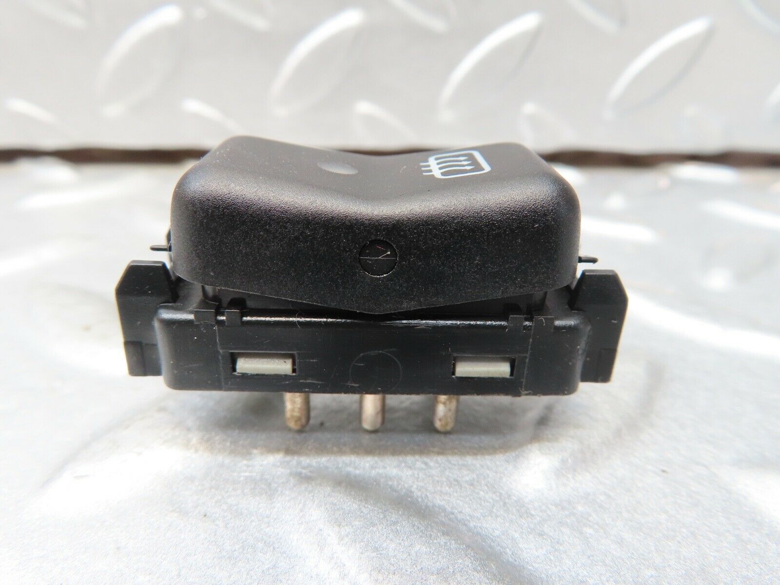 17403 Mercedes-Benz R129 300SL Coupe Rear Windscreen Defroster Switch 1298207410