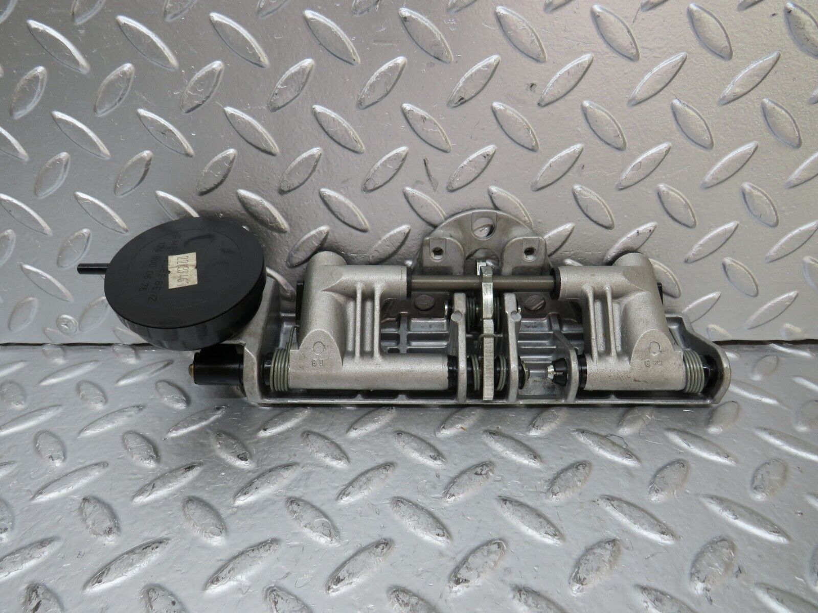 25819 Mercedes-Benz W124 280E Rear Headrest Folding Mechanism 2029700025