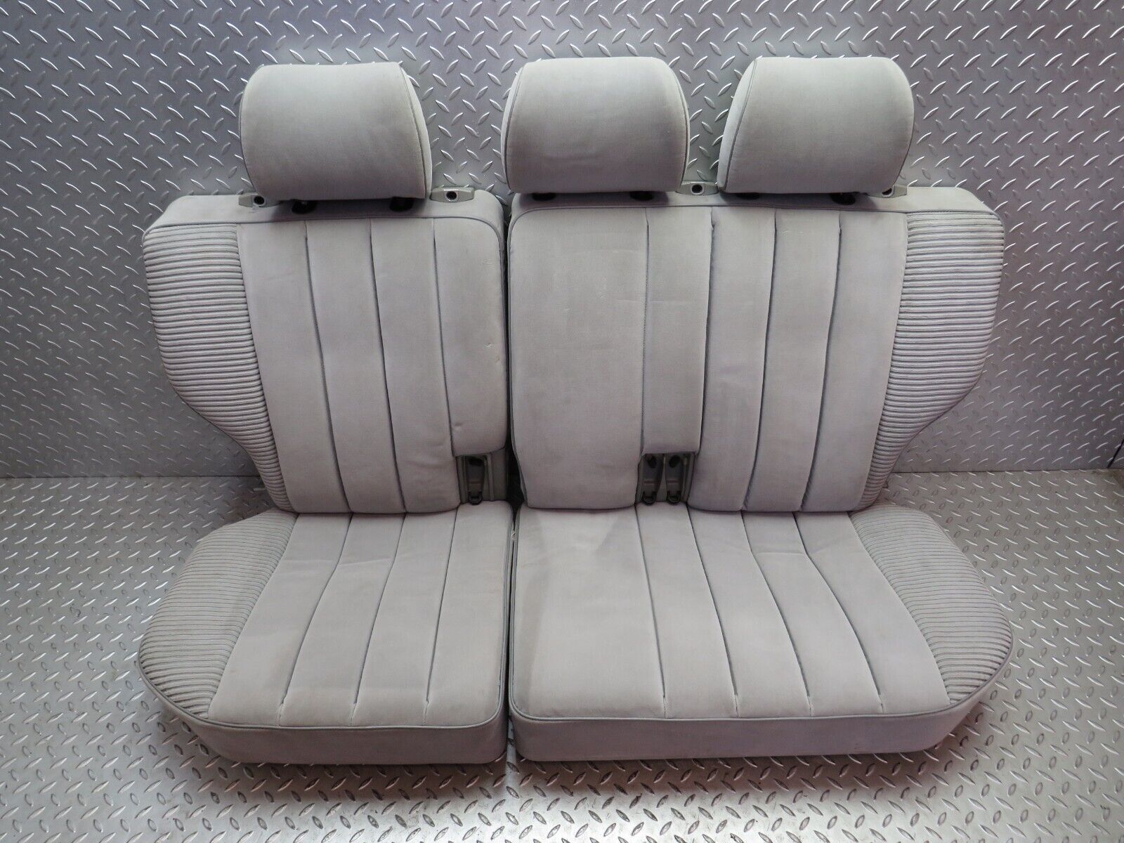 32348 Mercedes-Benz S124 300TE Wagon Rear Seat Grey